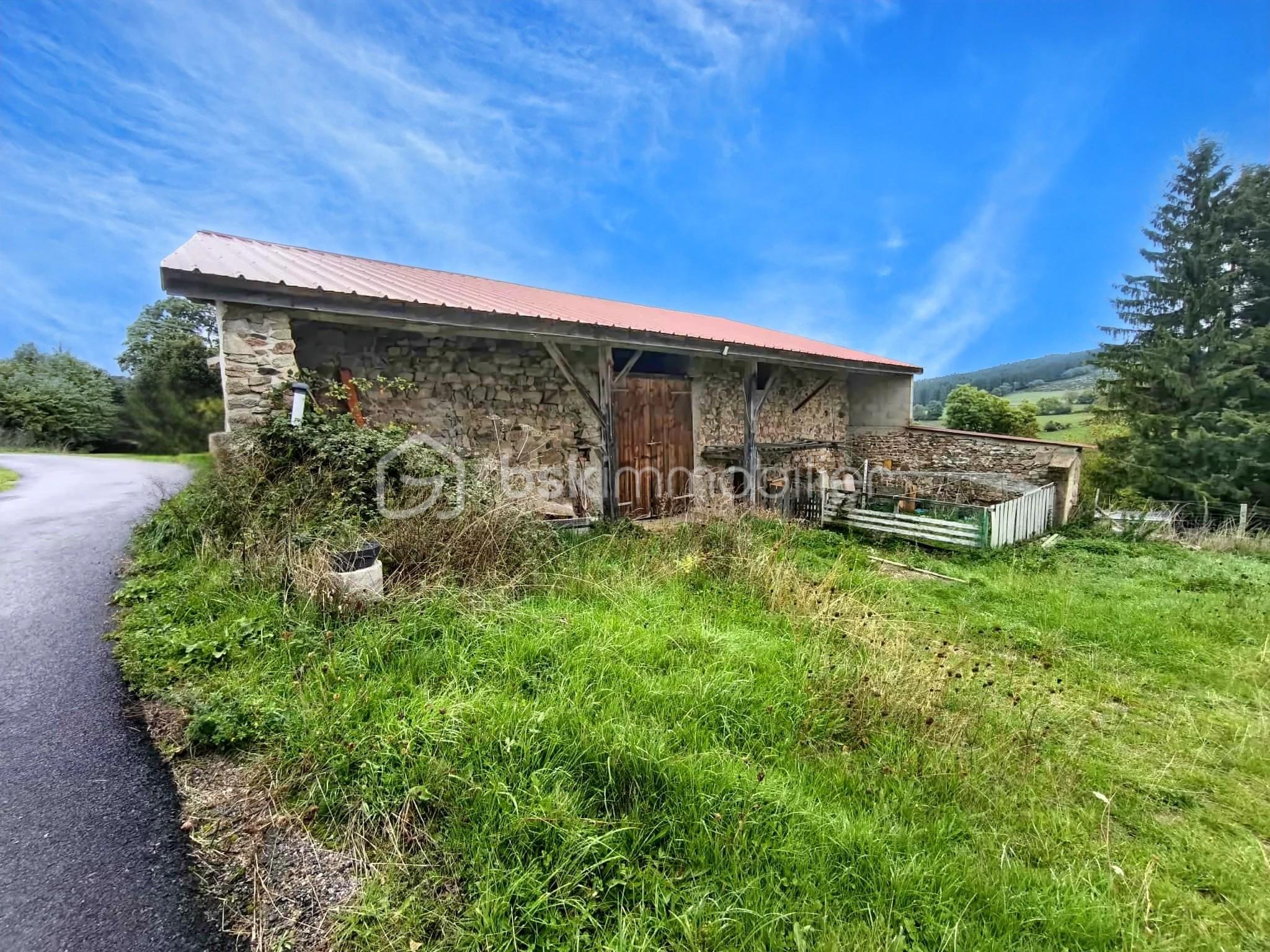 Maison en pierre de 86 m² - 8ddaf872-e971-406c-bdb6-409c80c61fb5 - Modifié.jpg
