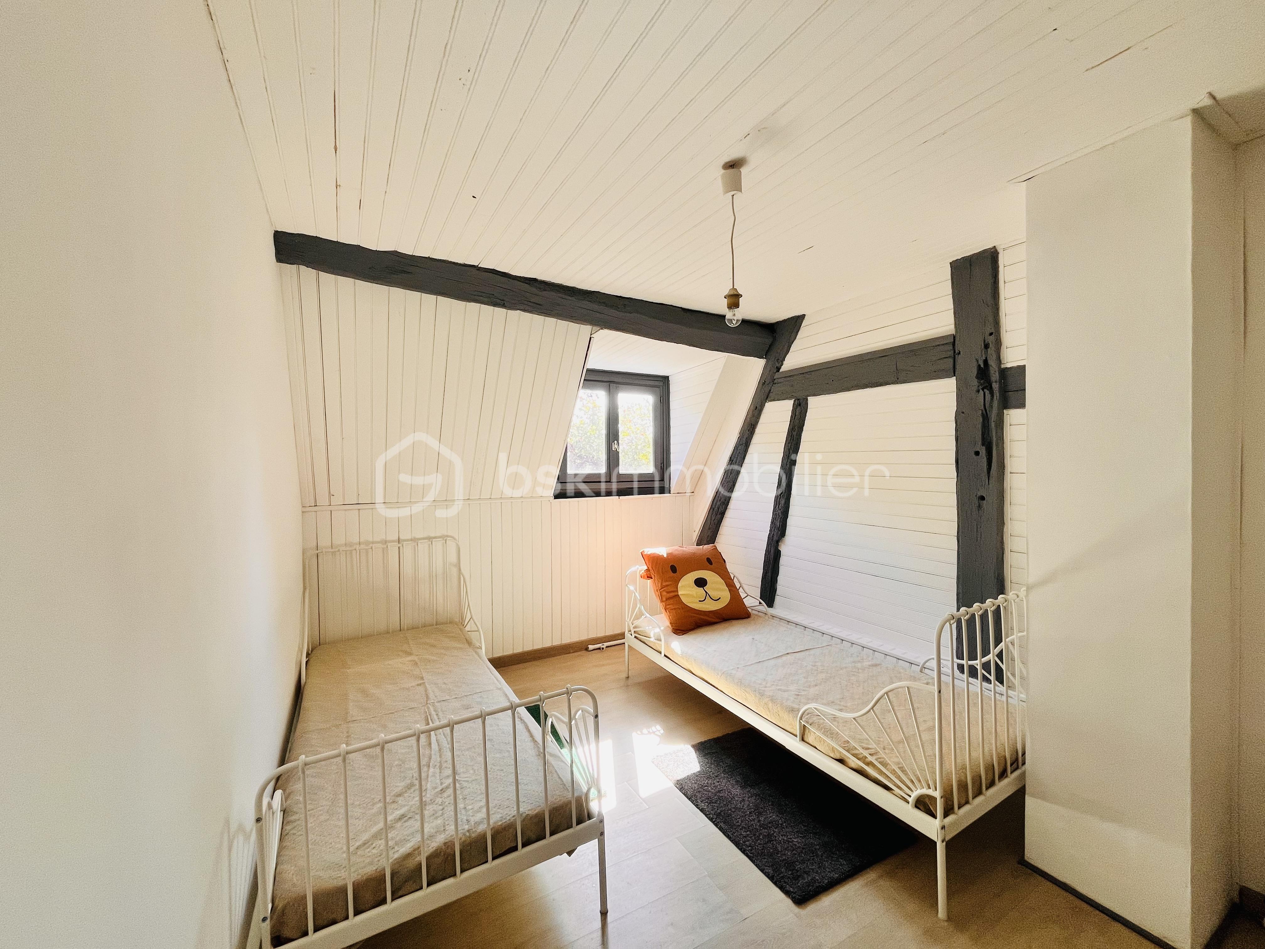 Chambre 2 lits simples.jpg