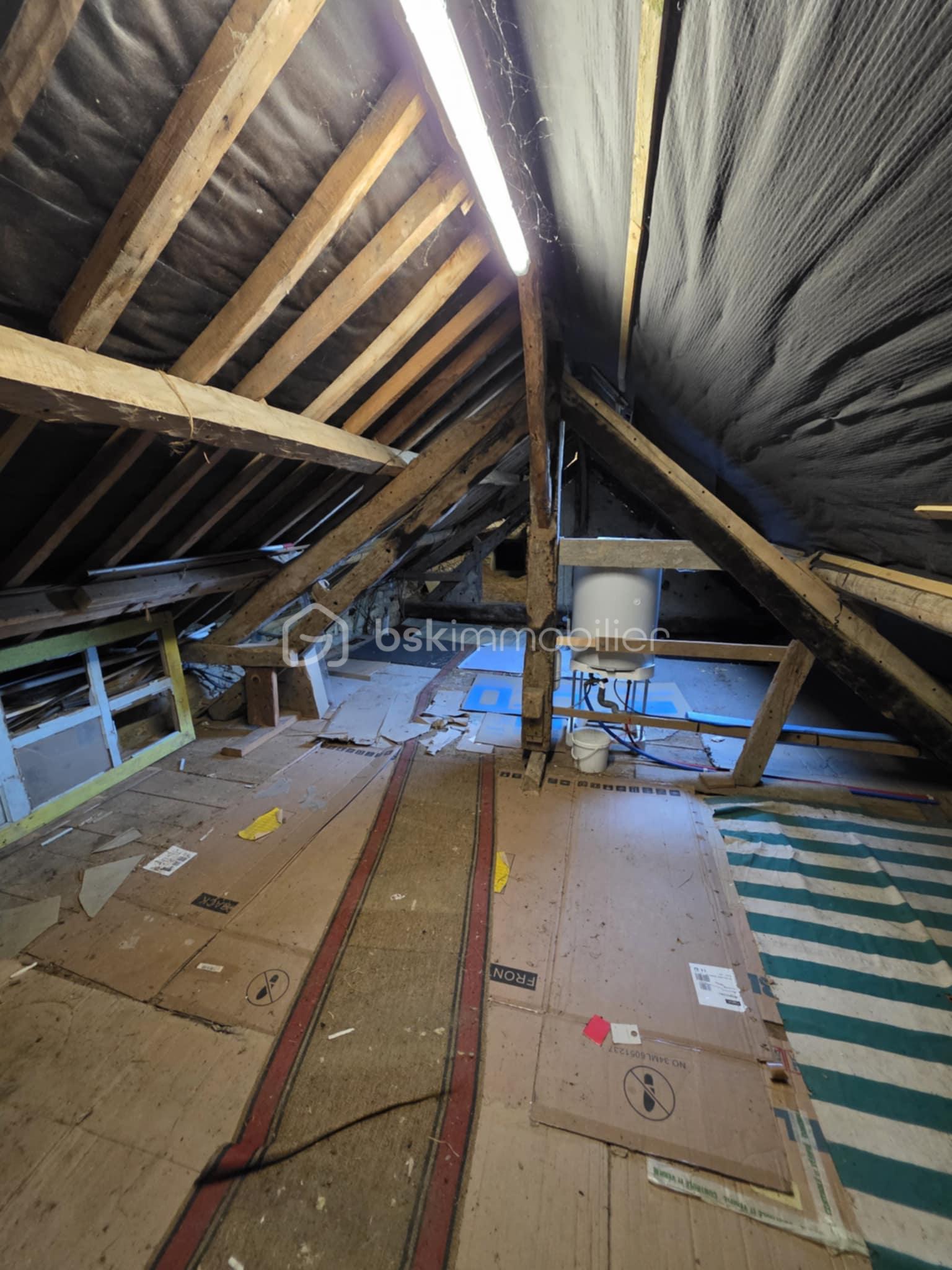 Maison de 91 m² - 89a45b1a-2f7a-40e7-be43-df00a1b85955.jpg