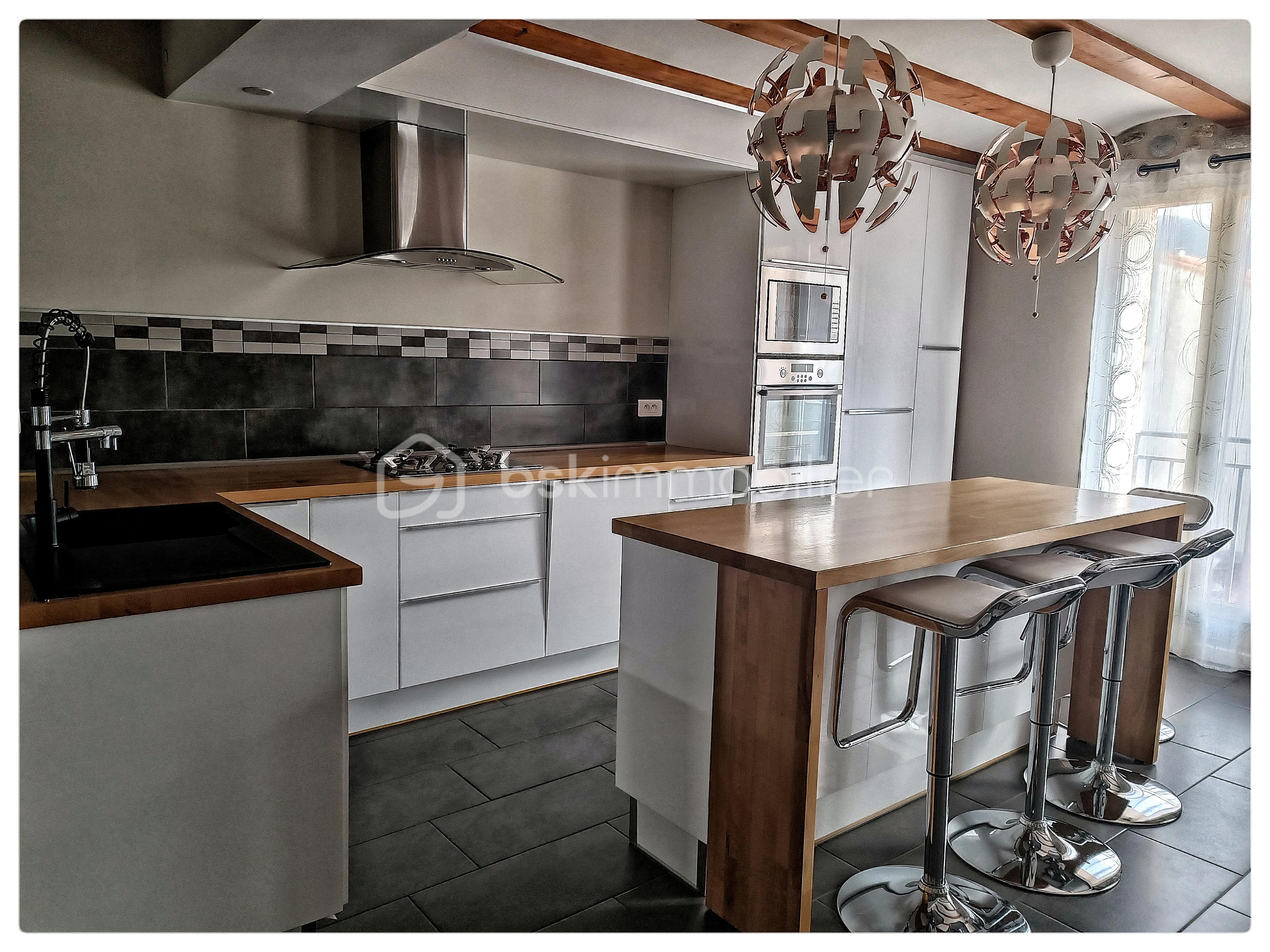 Appartement de 142,33 m² - Photo cuisine 1.jpeg