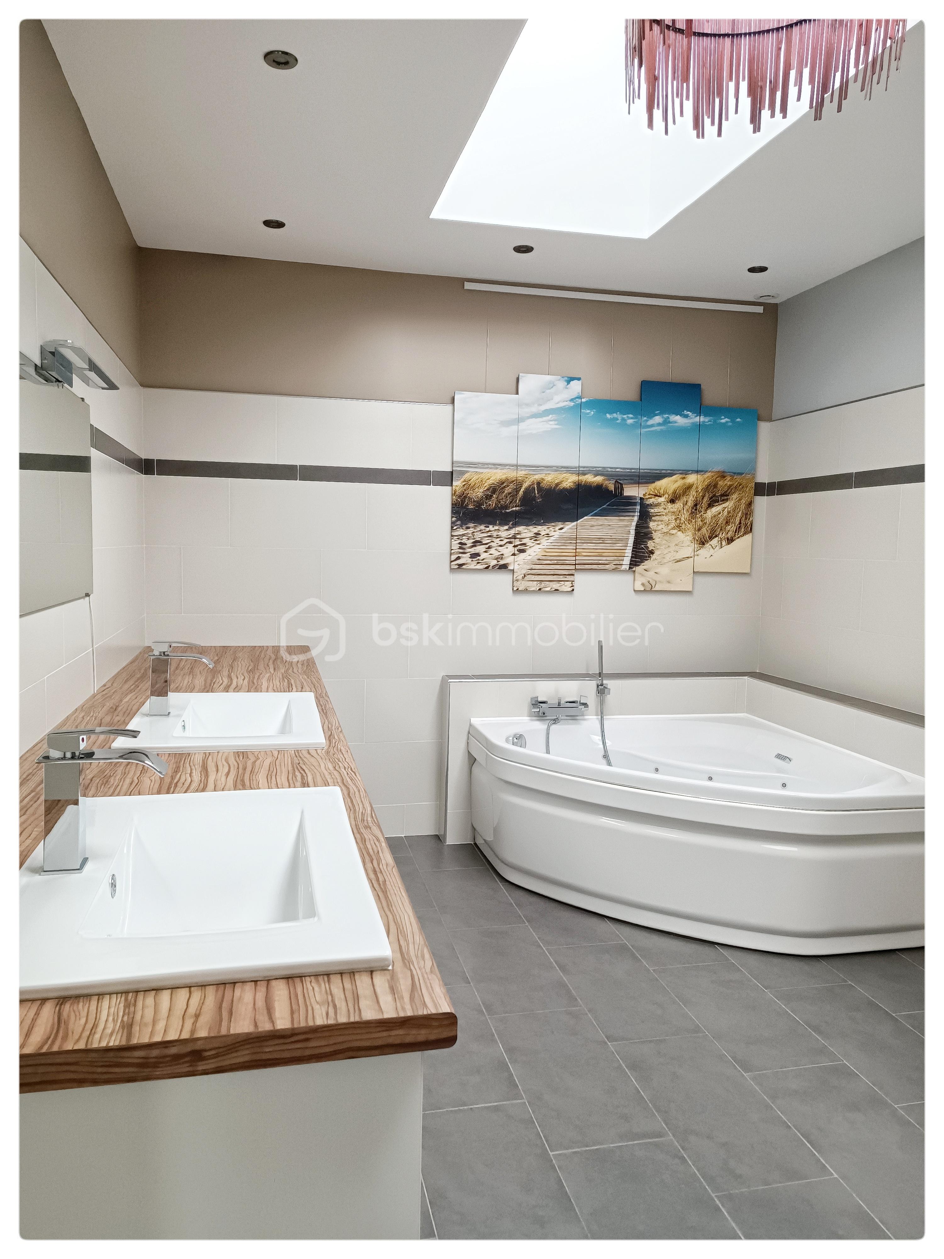 Appartement de 142,33 m² - Photo salle de bain 2.jpeg