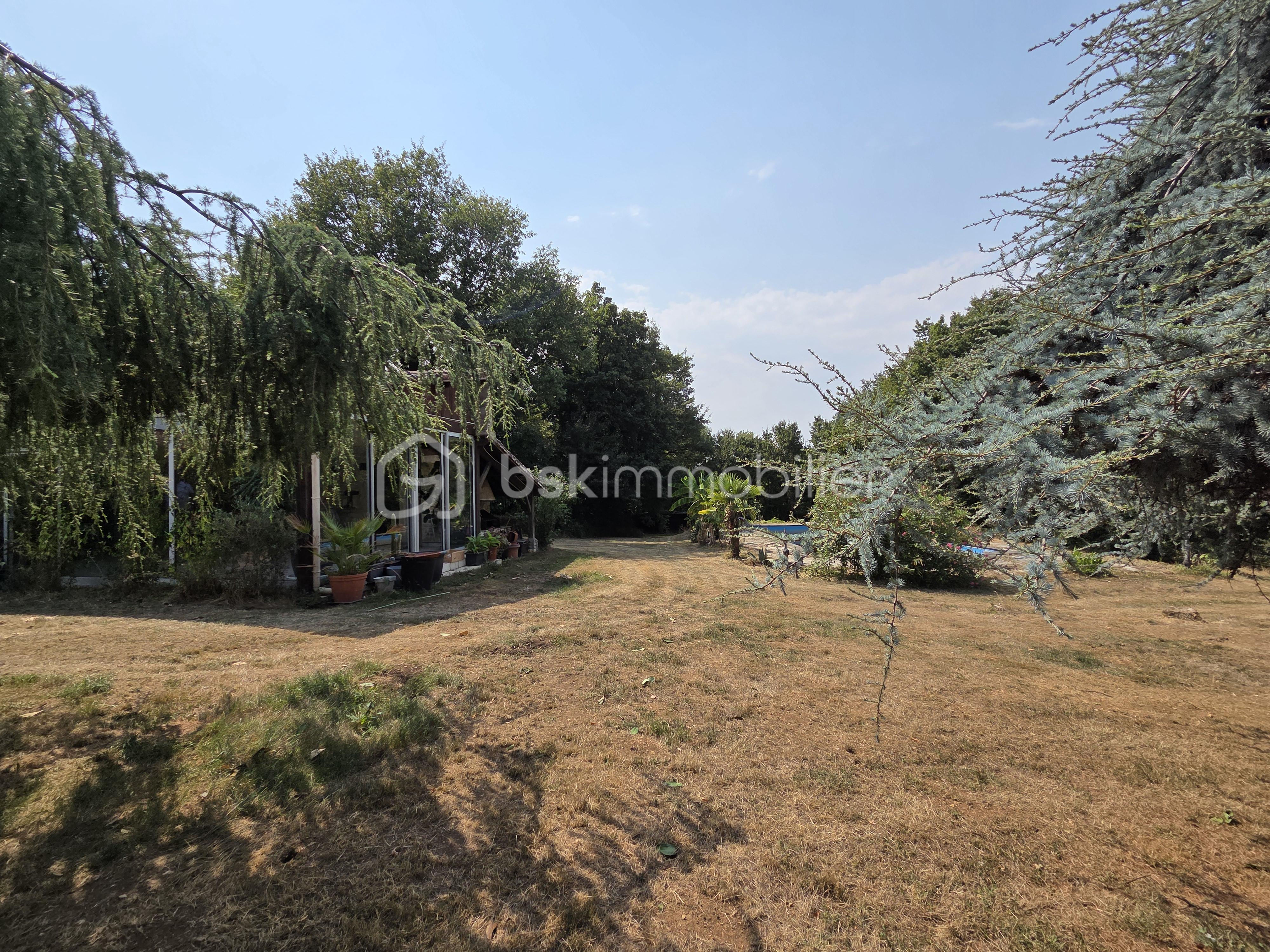 Maison charentaise de 277 m² - JARDIN 2.jpg