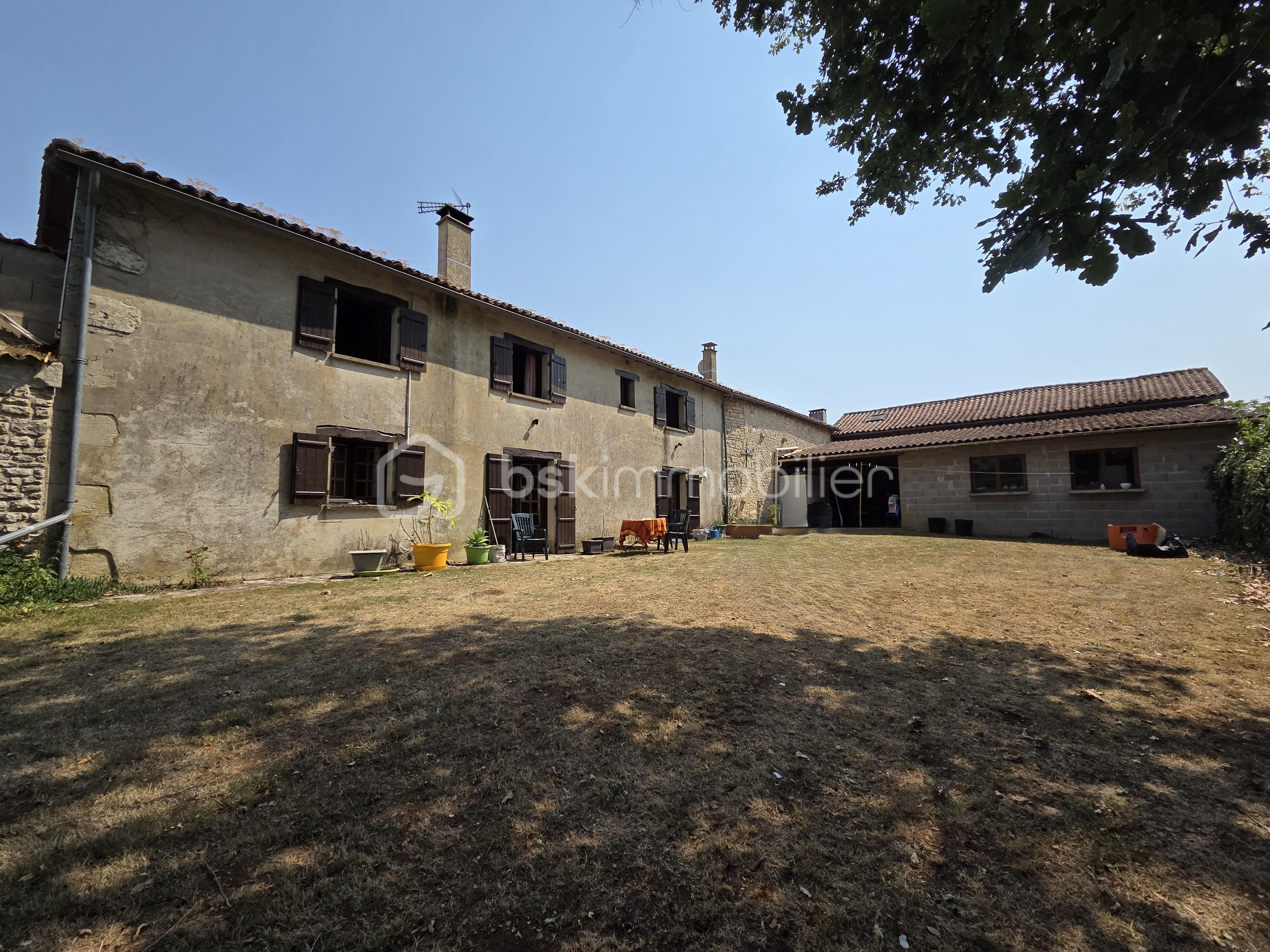 Maison charentaise de 277 m² - JARDIN 7.jpg