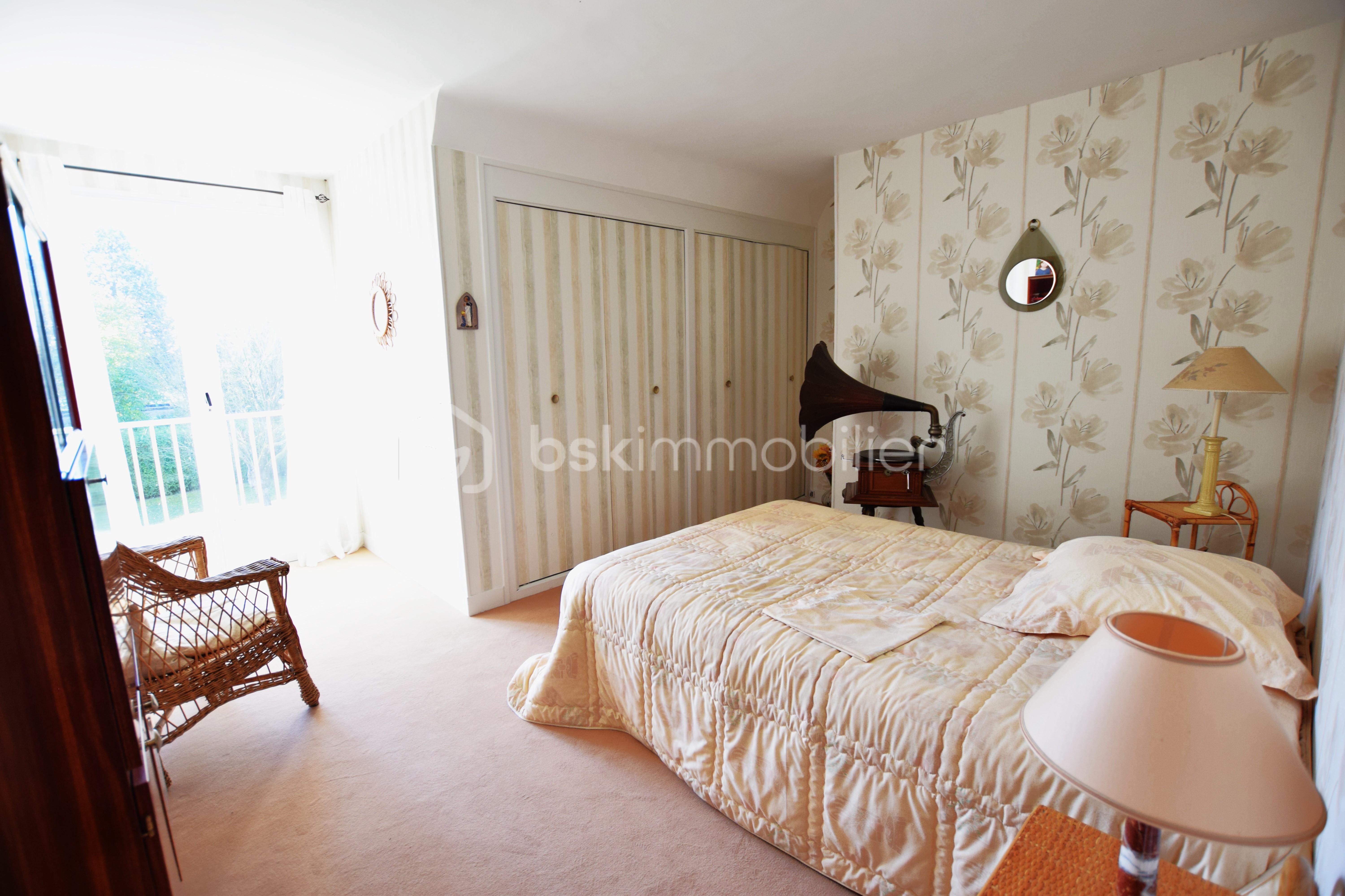 Maison de 145 m² - CHAMBRE ETAGE .JPG