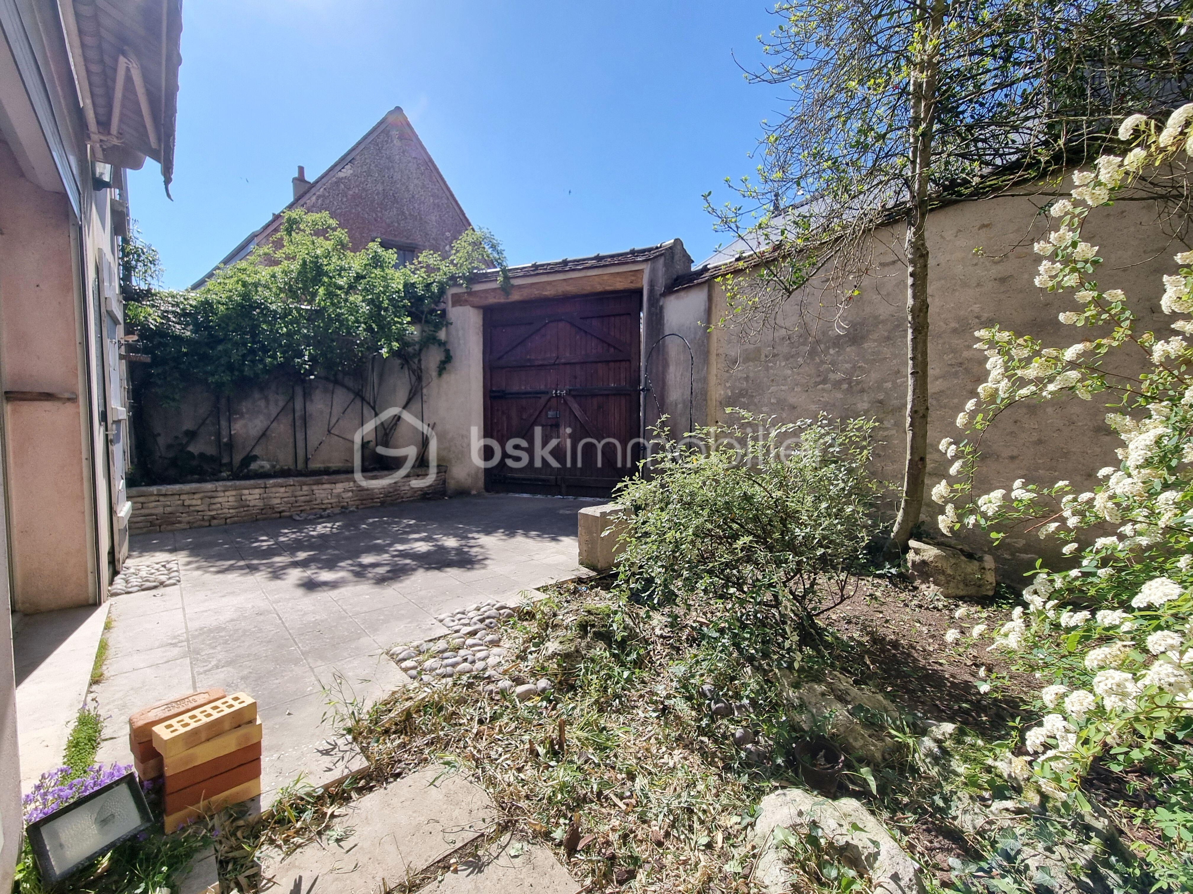 Maison ancienne de 222 m² - 20250430_110808.jpg