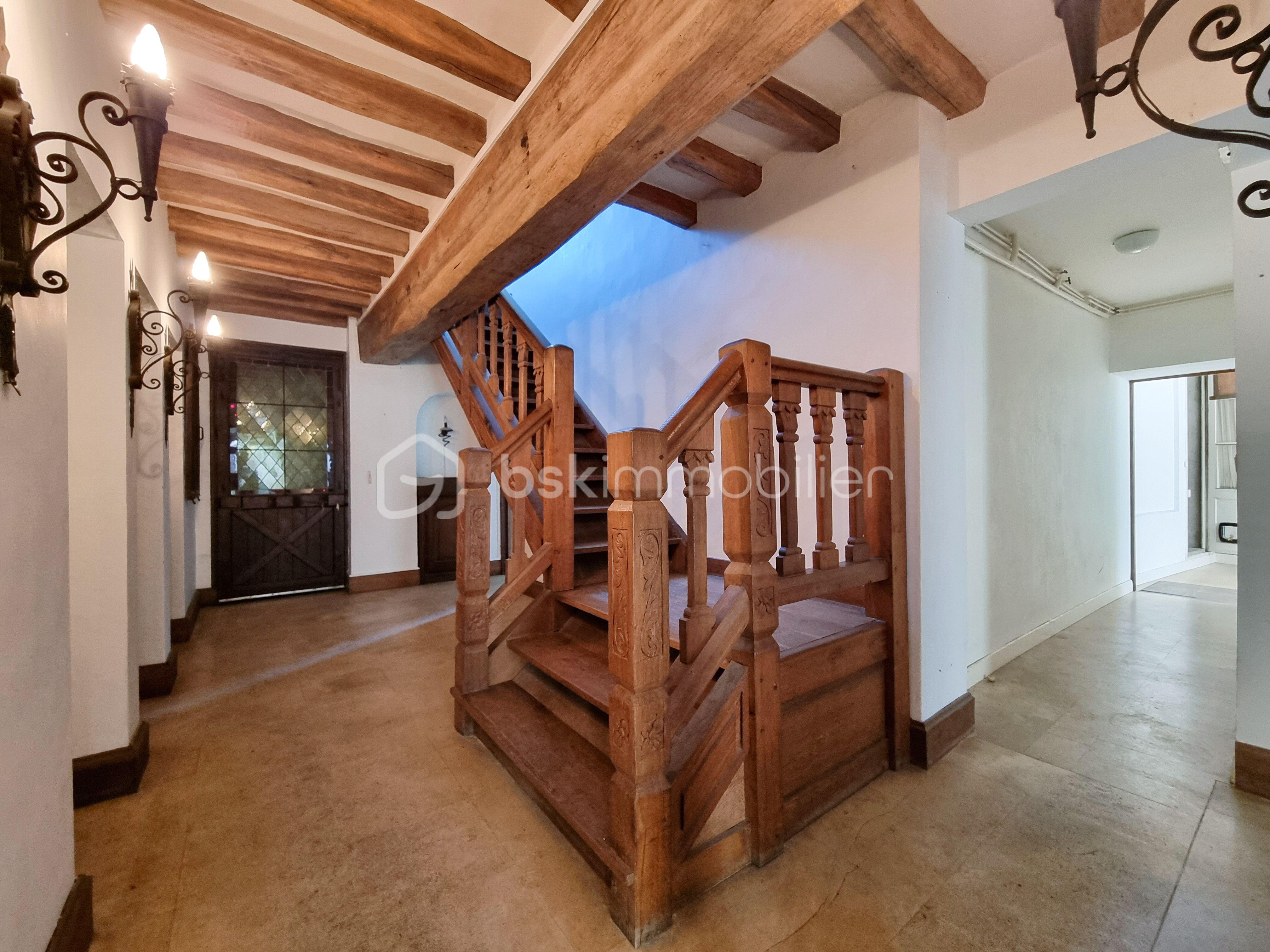 Maison ancienne de 222 m² - 20250430_100927.jpg
