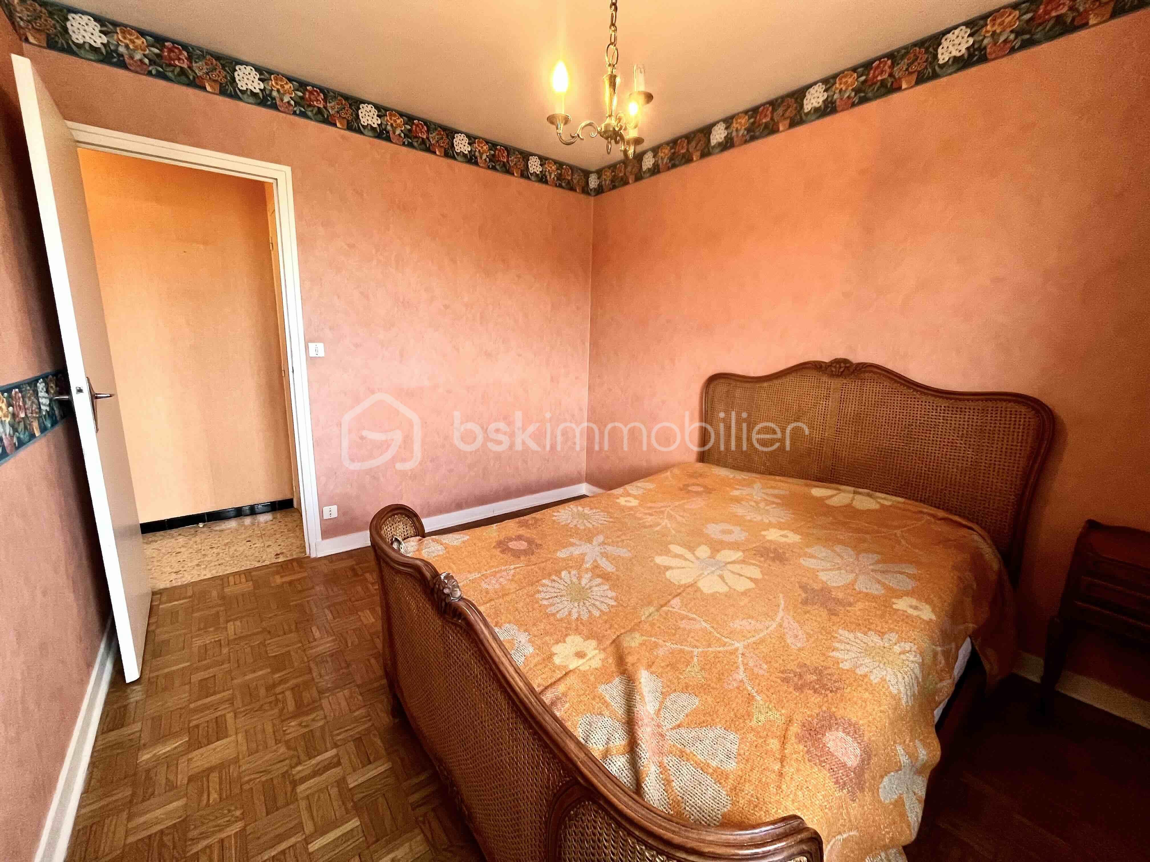 Appartement de 76,92 m² - 13-chambre 1 porte - copie.jpg