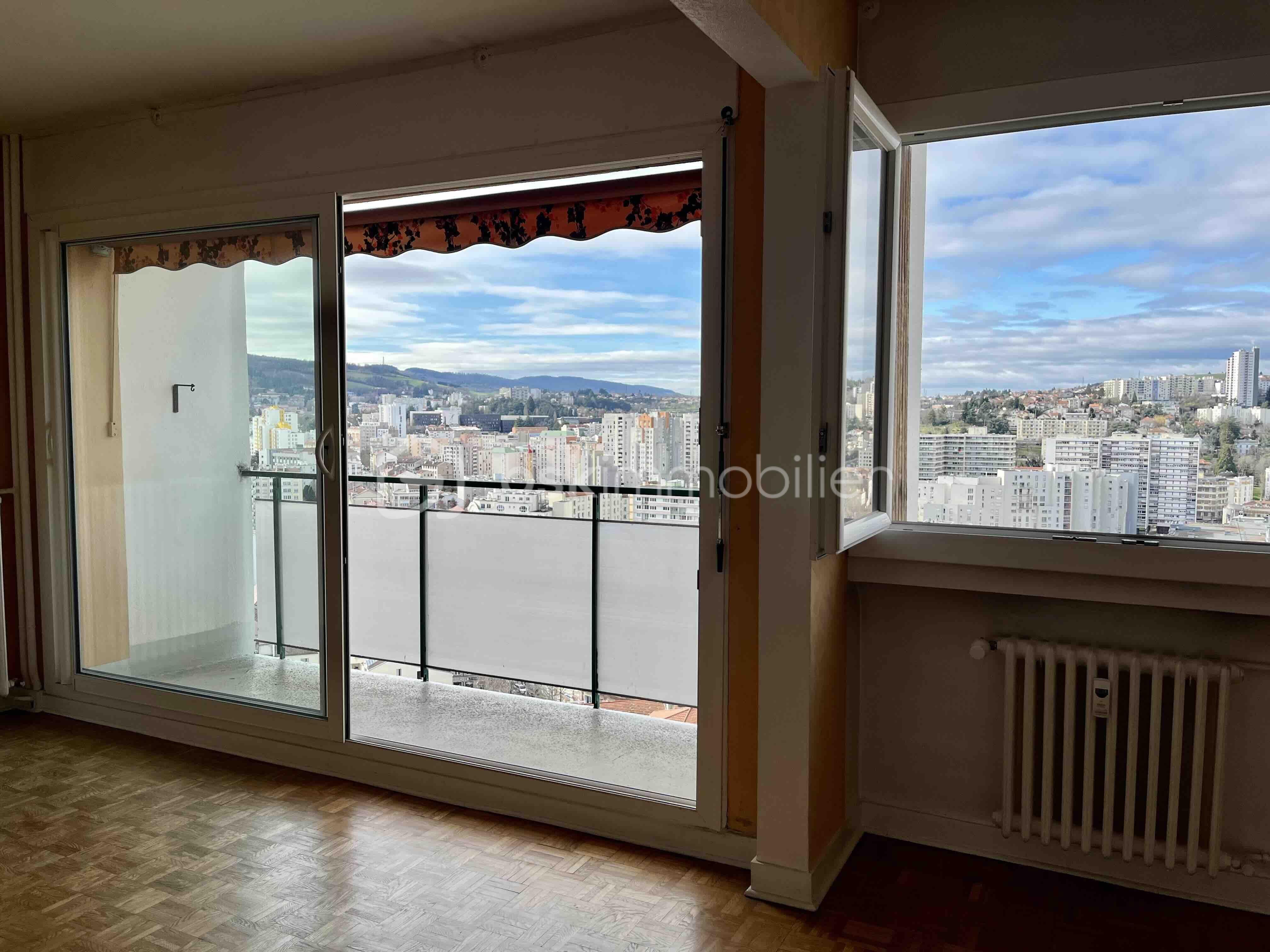 6.2-vue balcon salon - copie.jpg