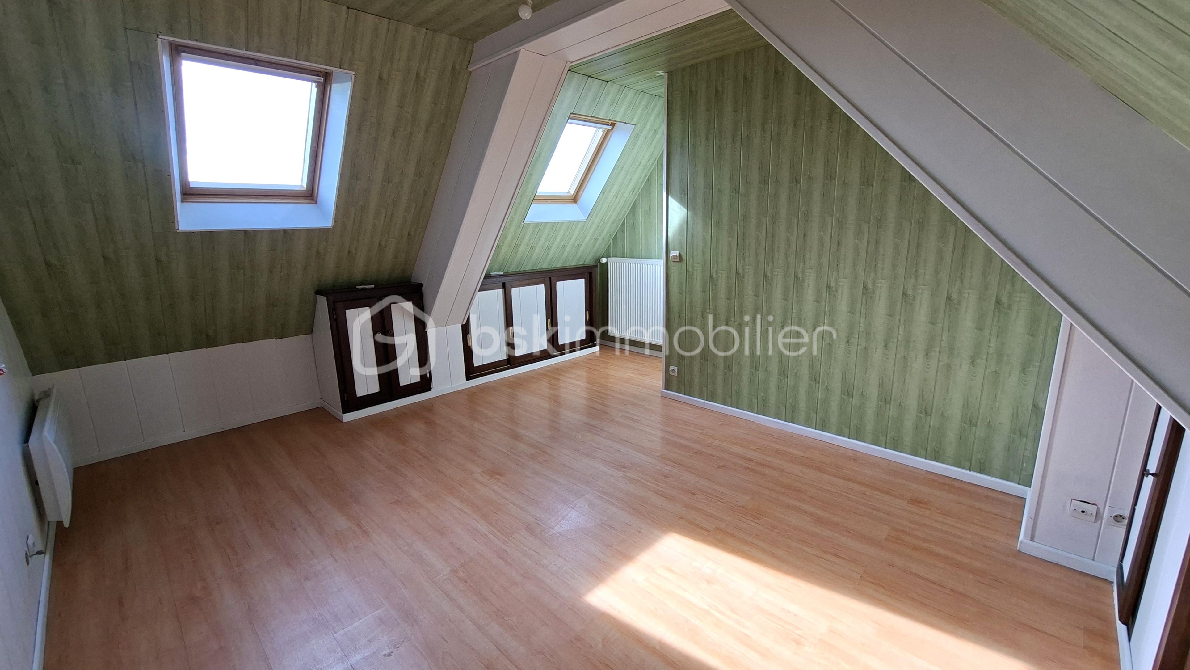 SUARD CHAMBRE 2 1 ETAGE.jpg