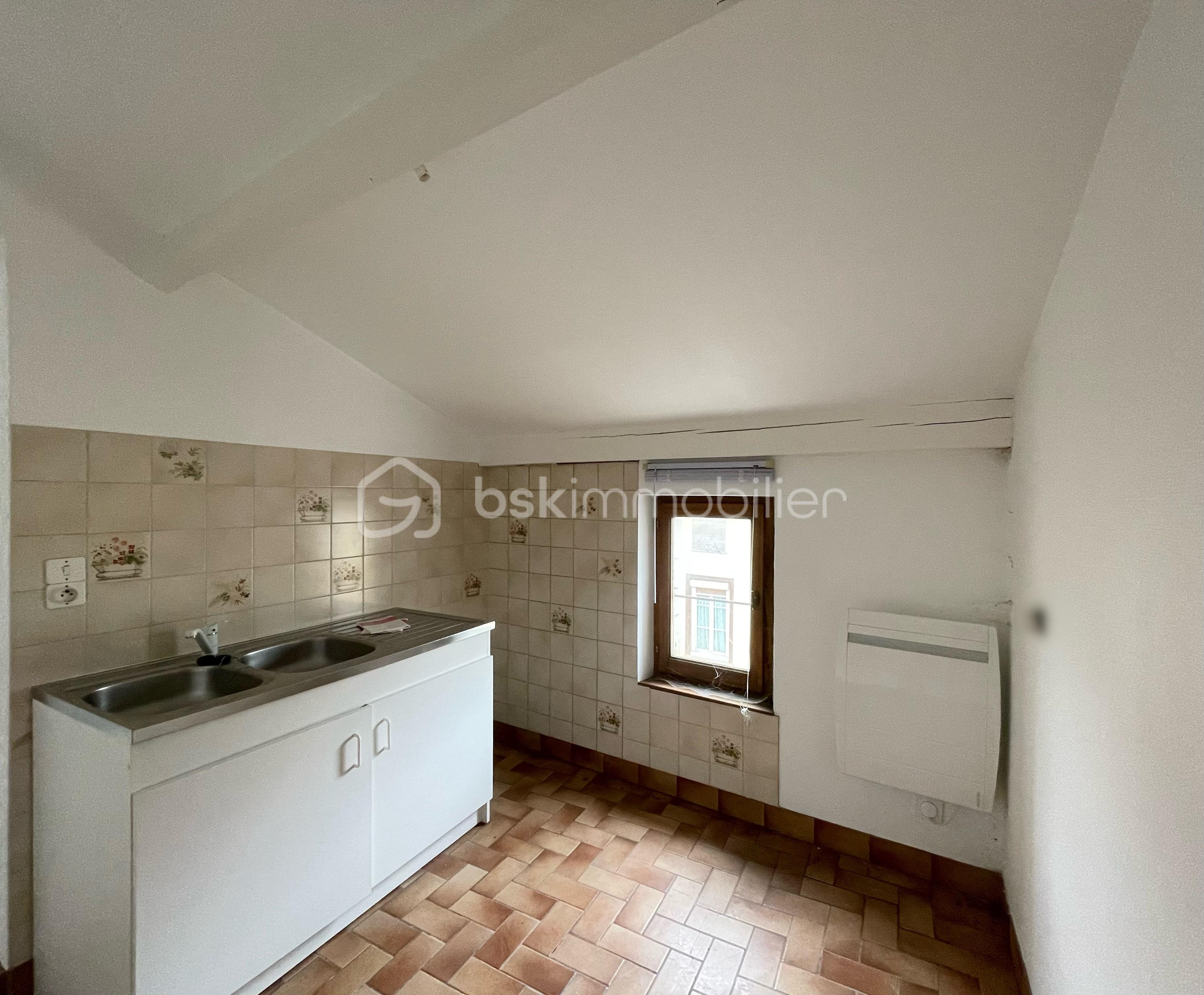 Immeuble de 135 m² - cuisine appt 3.JPG