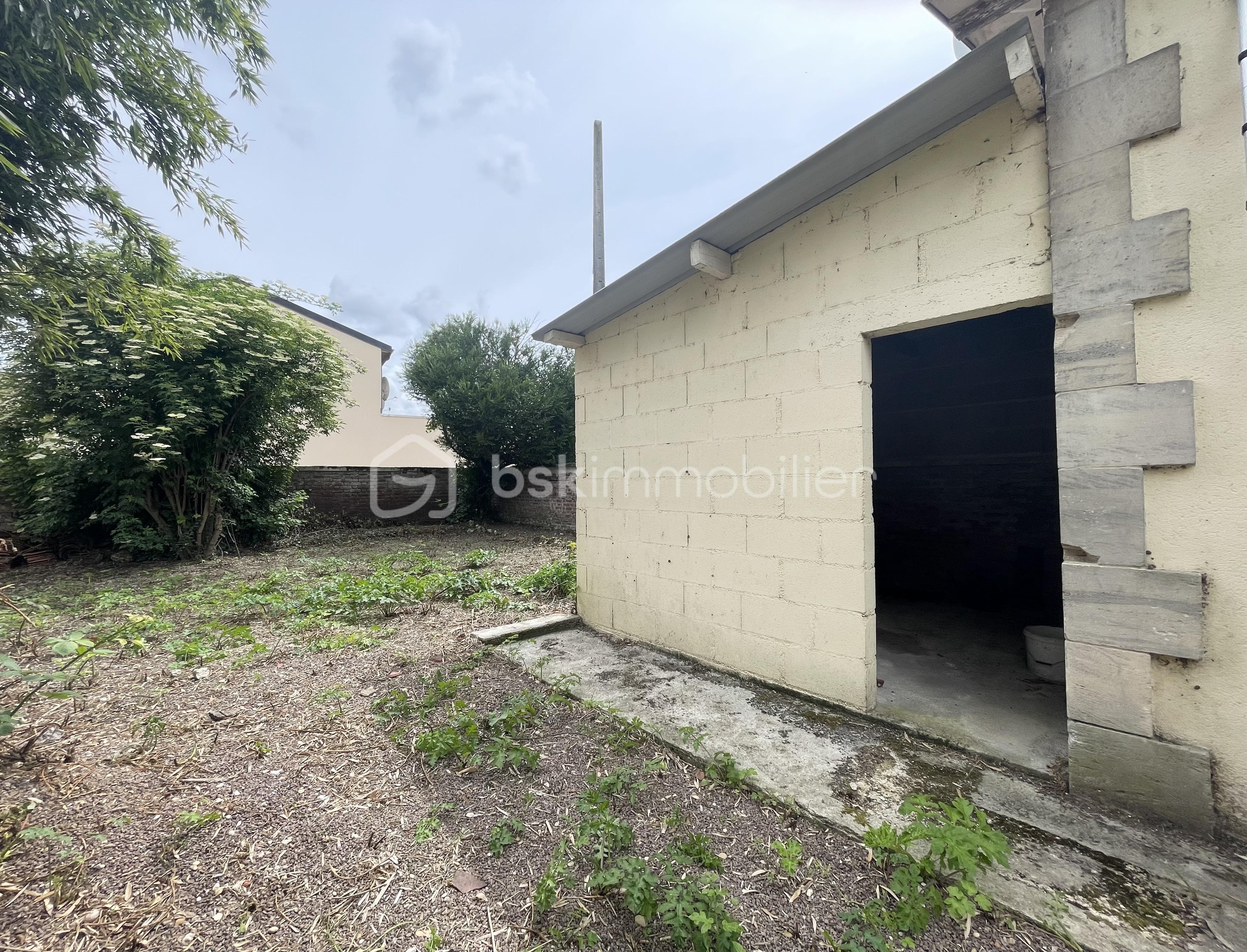 Immeuble de 135 m² - dépendance .jpg