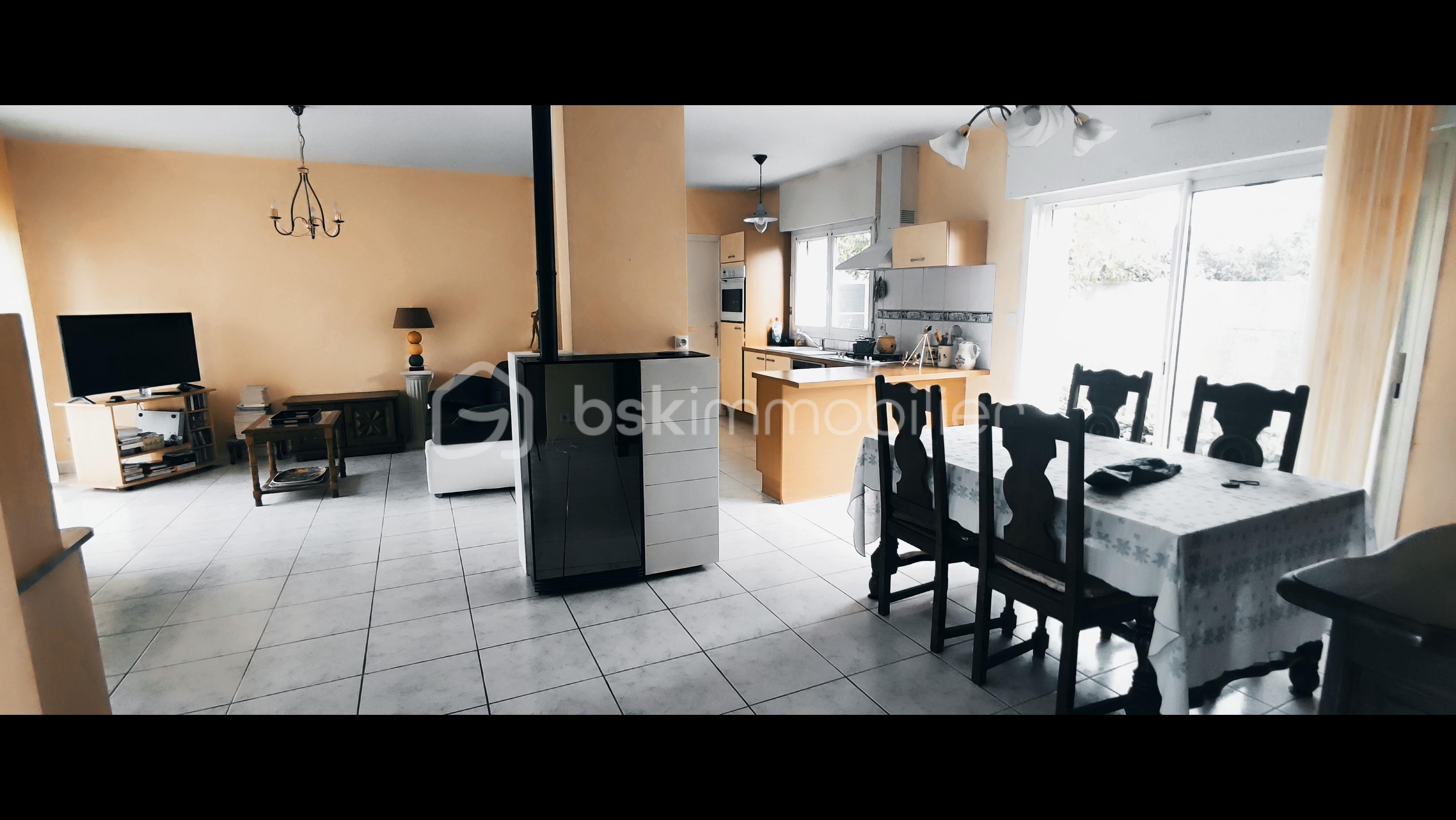 Maison contemporaine de 75 m² - 1760883660378.jpg