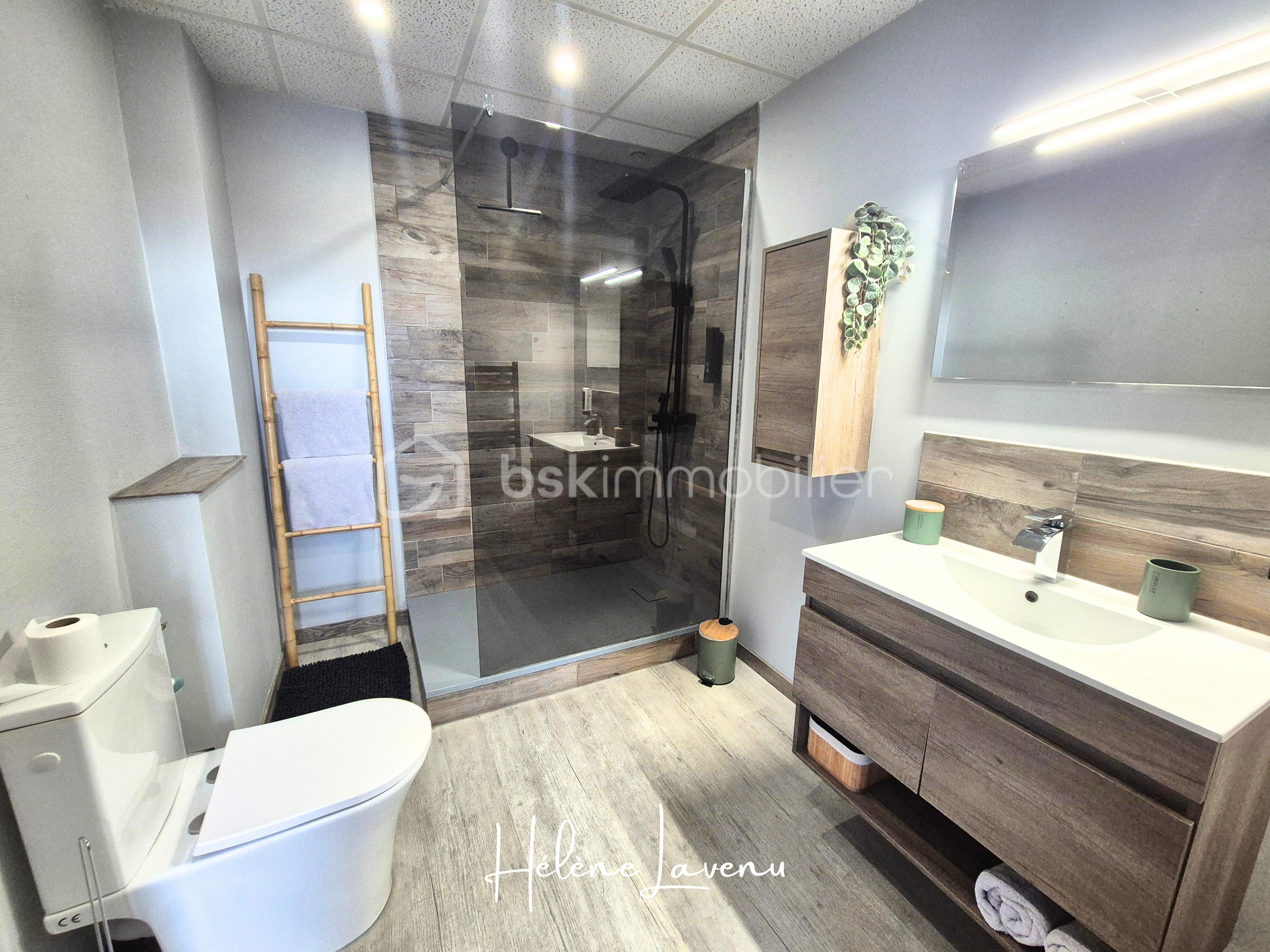 Immeuble de 206 m² - 23.png