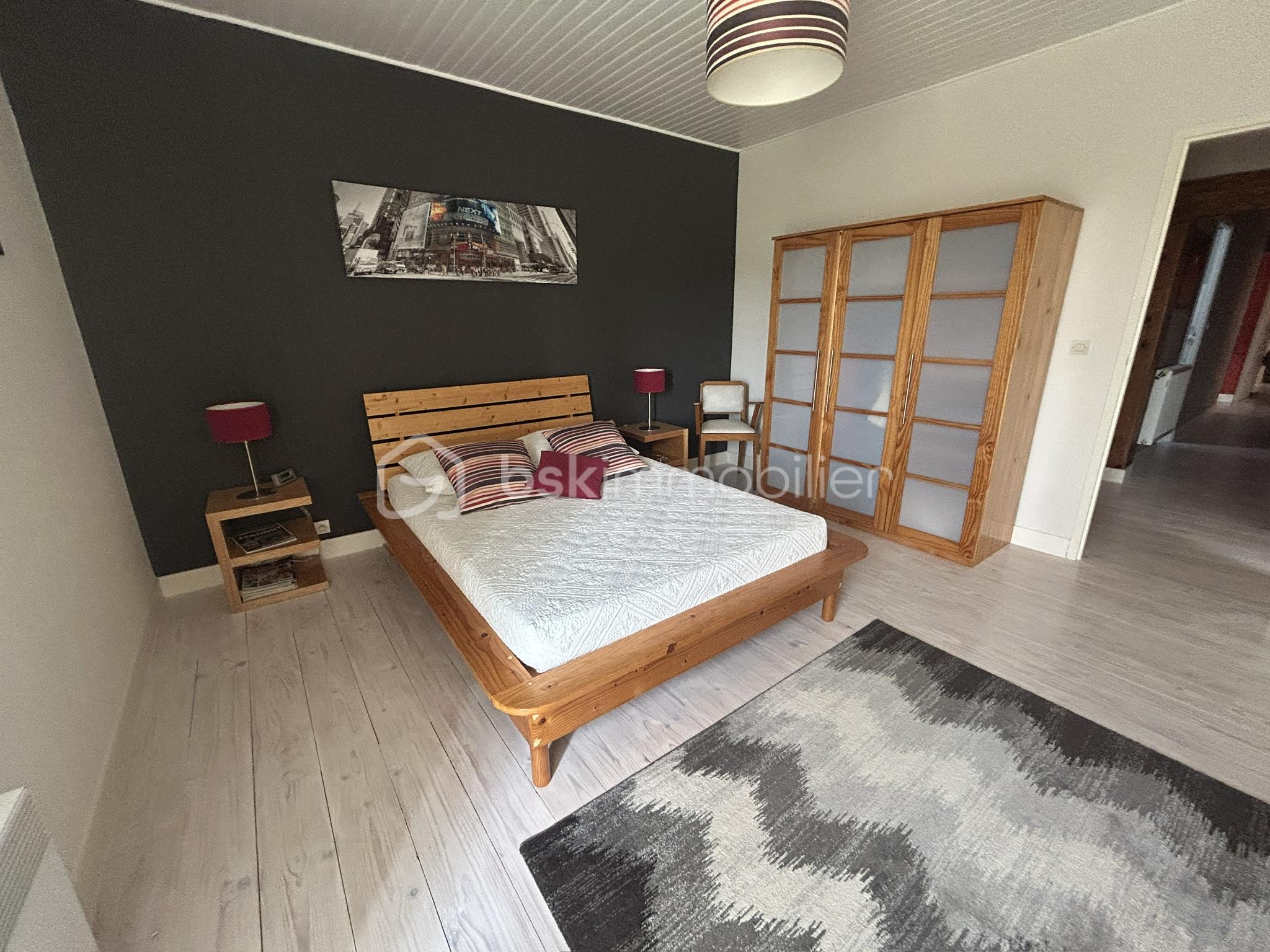 Maison de 221 m² - 9E0D4687-3E0E-4120-8F58-F8FCE1701F54_1_102_o.jpeg