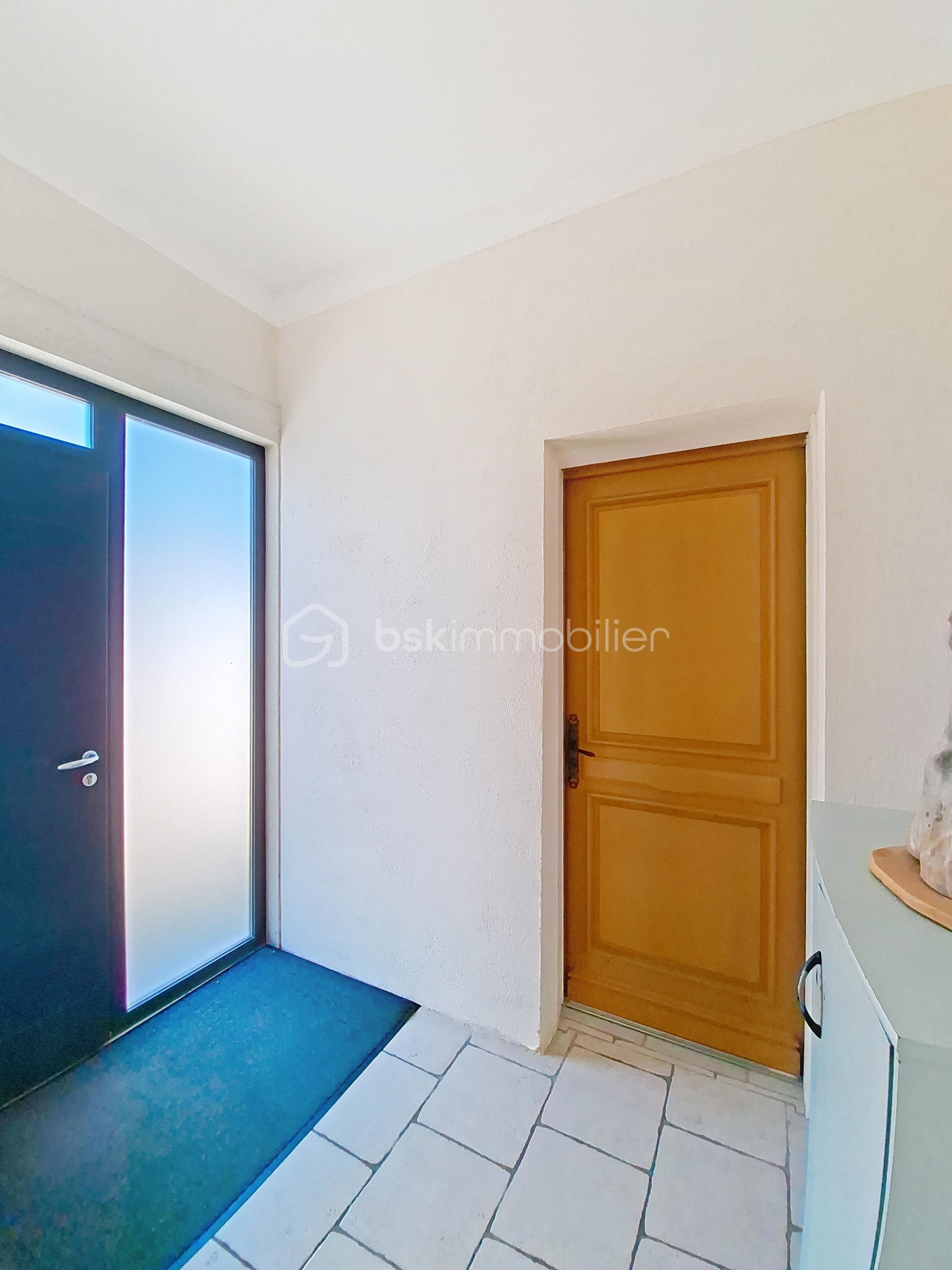 Maison contemporaine de 143 m² - bibrac_00001.jpg
