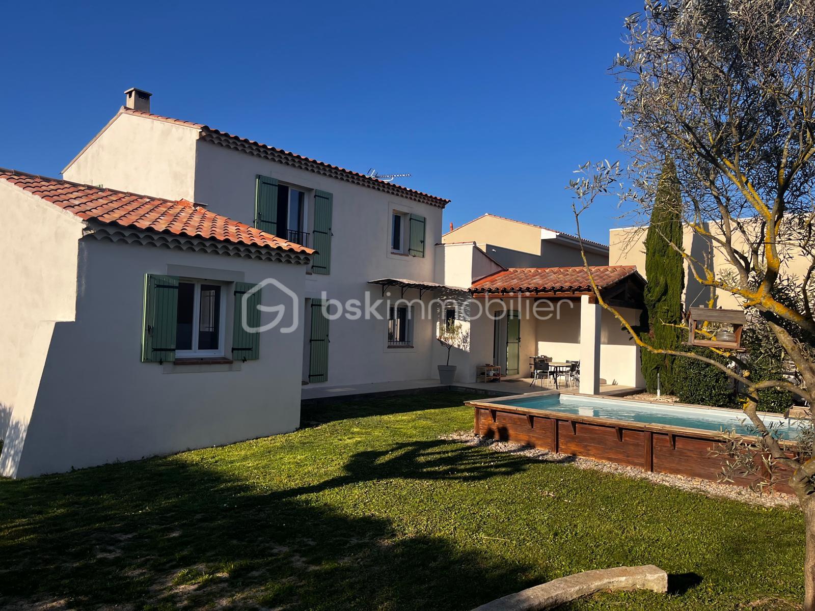 Maison contemporaine de 143 m² - IMG-20250720-WA0014.jpg