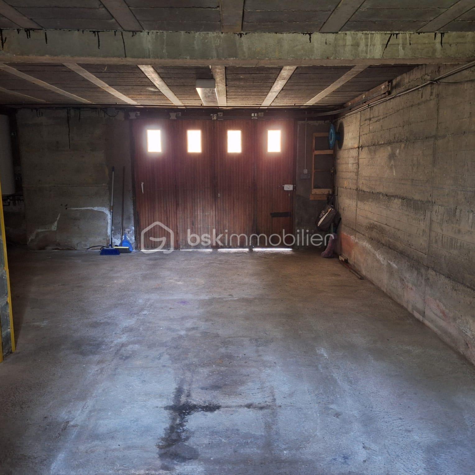 Maison traditionnelle de 88 m² - 70e7d4e4-d15d-45da-9acc-2aecccd173c5.jpeg