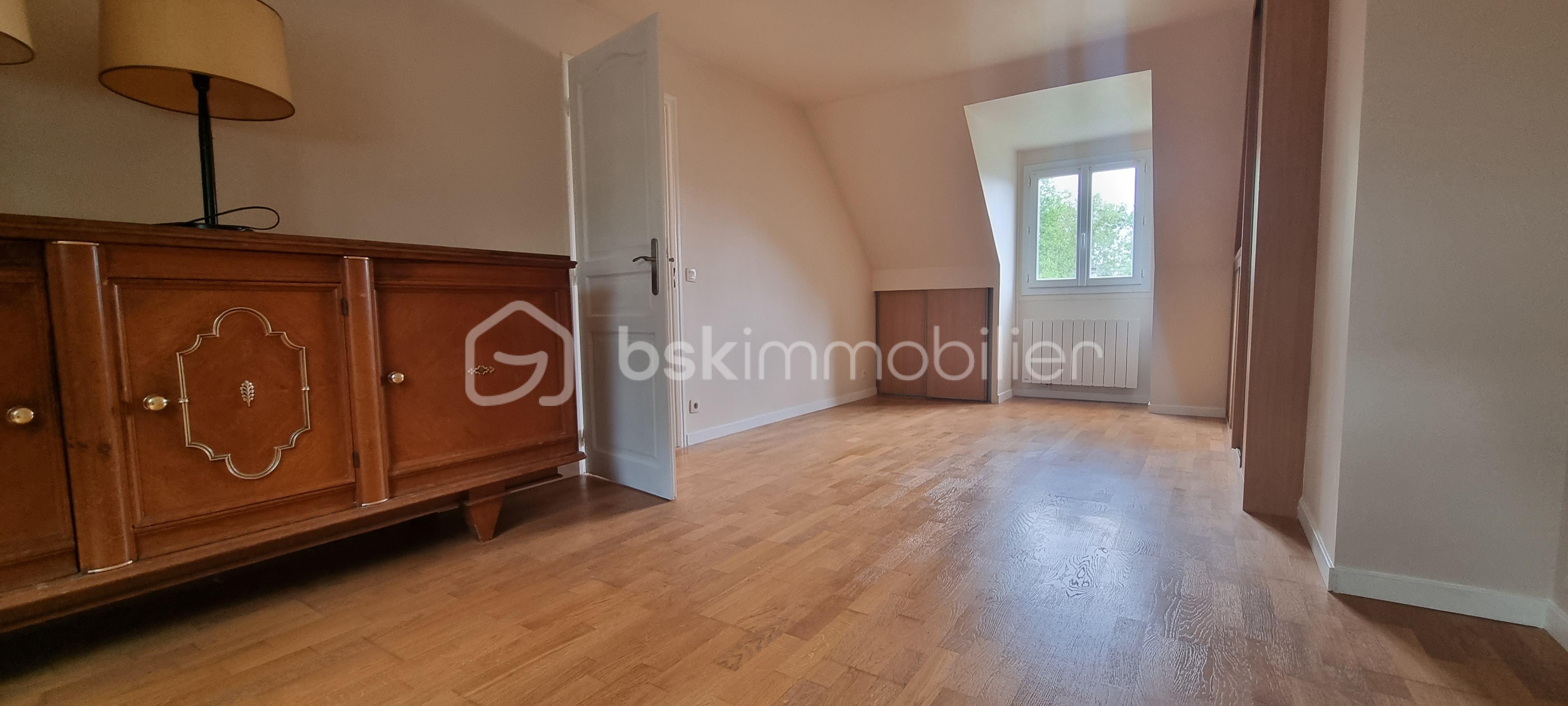 Maison de 120 m² - azWKJrizjaPvF55dazDOOef8ntLl38b35L8EQa17.jpg