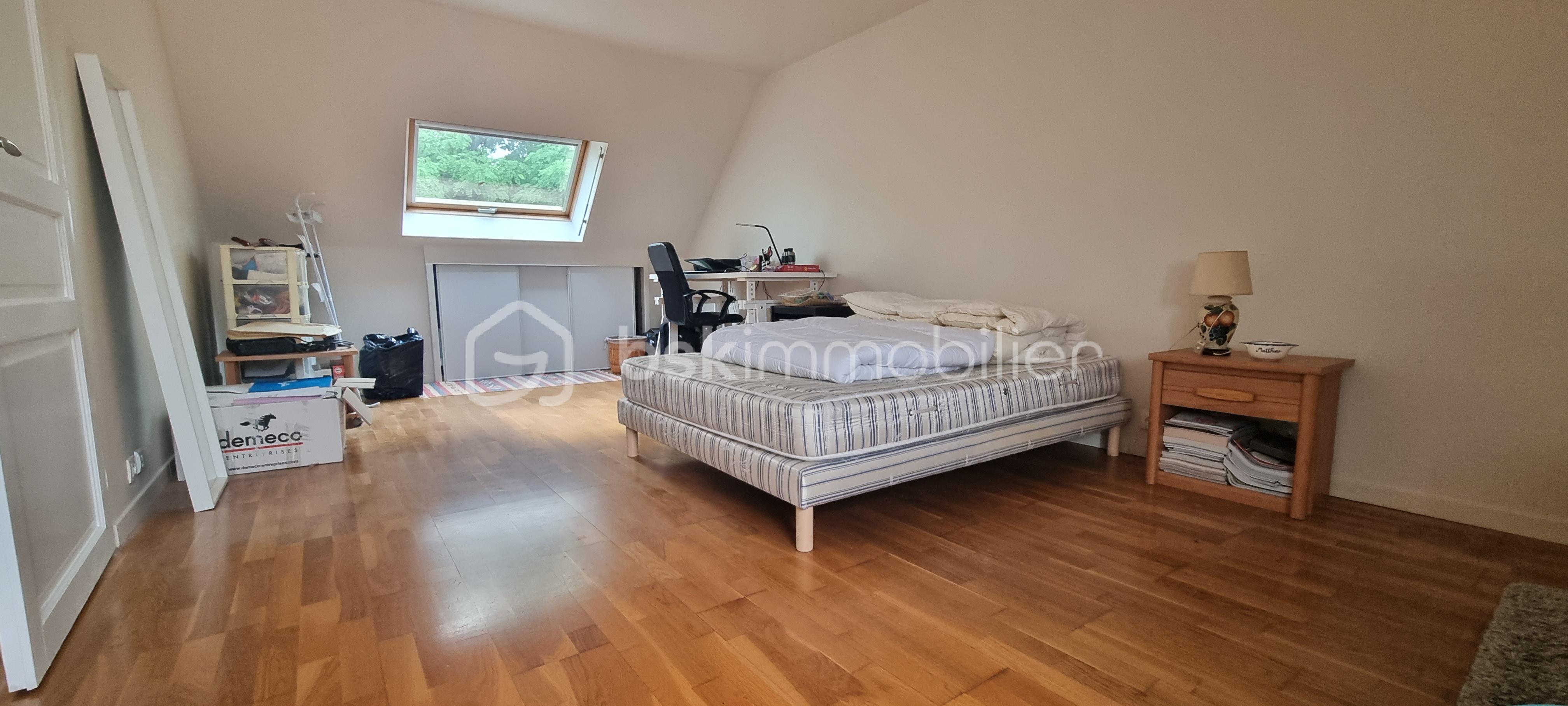Maison de 120 m² - p9o36H7yfe1hyIAjM1MRDgKTVn3nmLCUJvSuxj8C.jpg