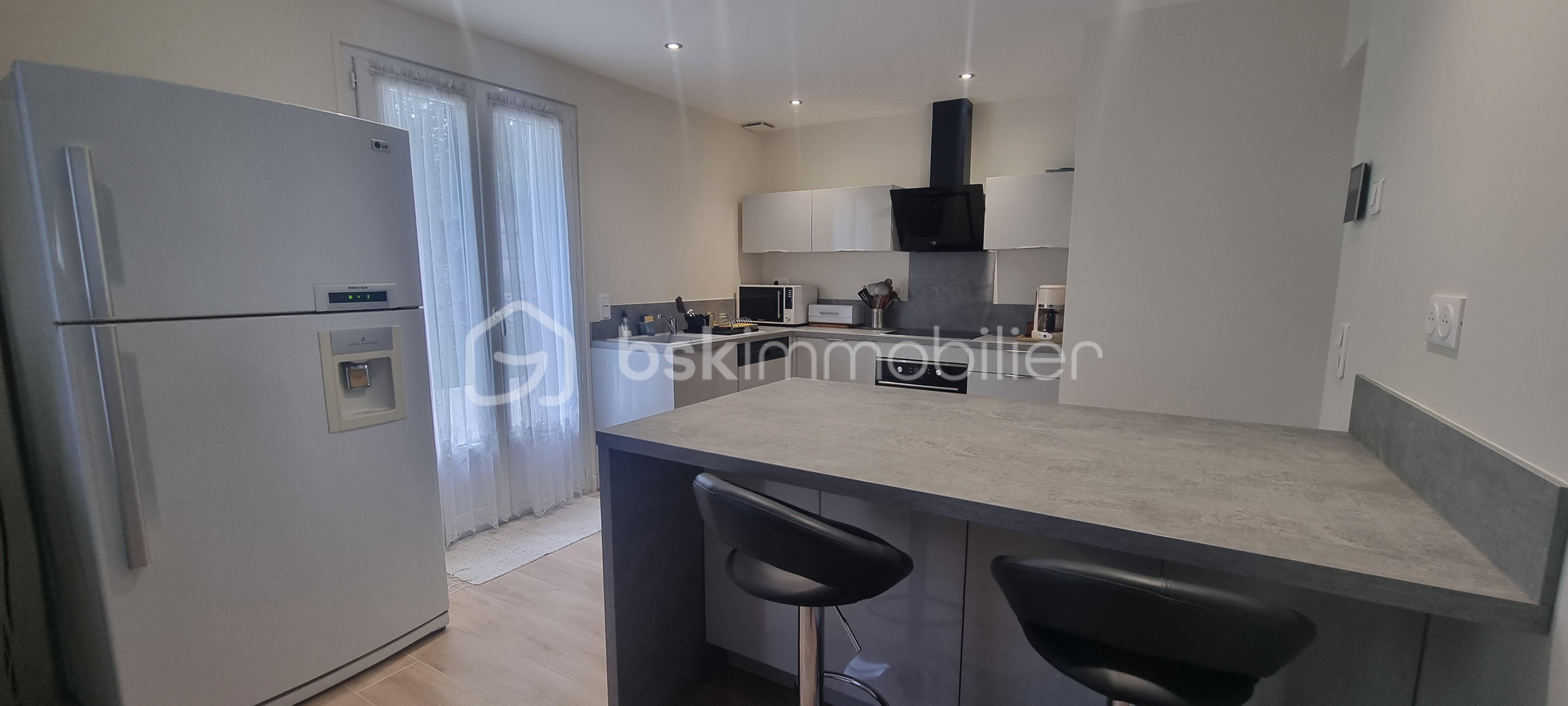 Maison de 120 m² - mTOksi0NJInCnUuhqagsgFBunsvb6YmYFIybnOlO.jpg
