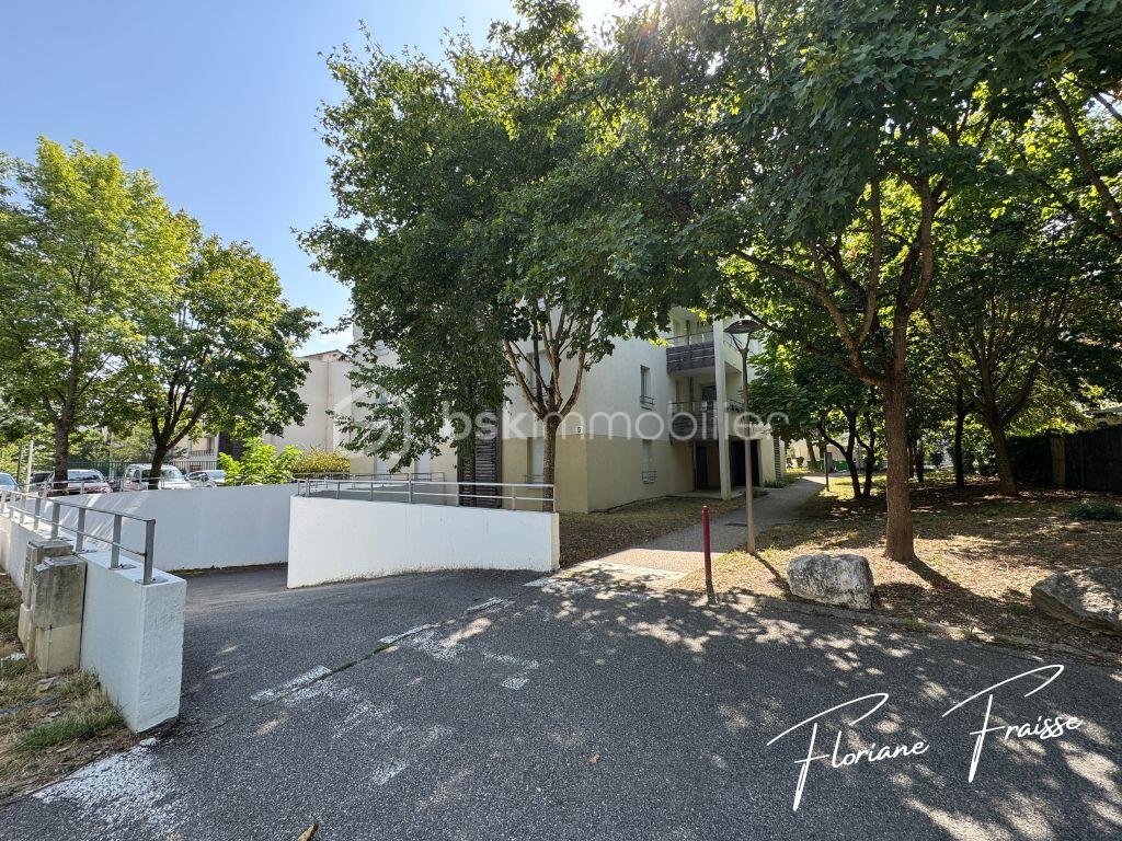 Appartement 4 pièces 84 m² · à Meylan · 84 m² · 265 000 €