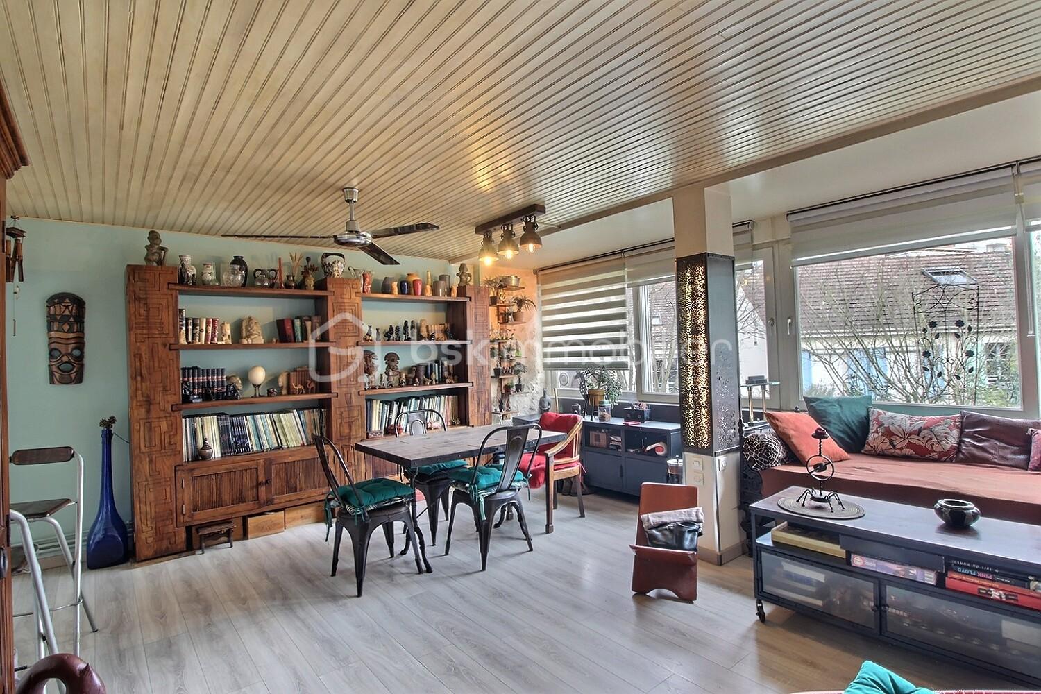 Duplex de 91,86 m² - exposio_0003.jpg