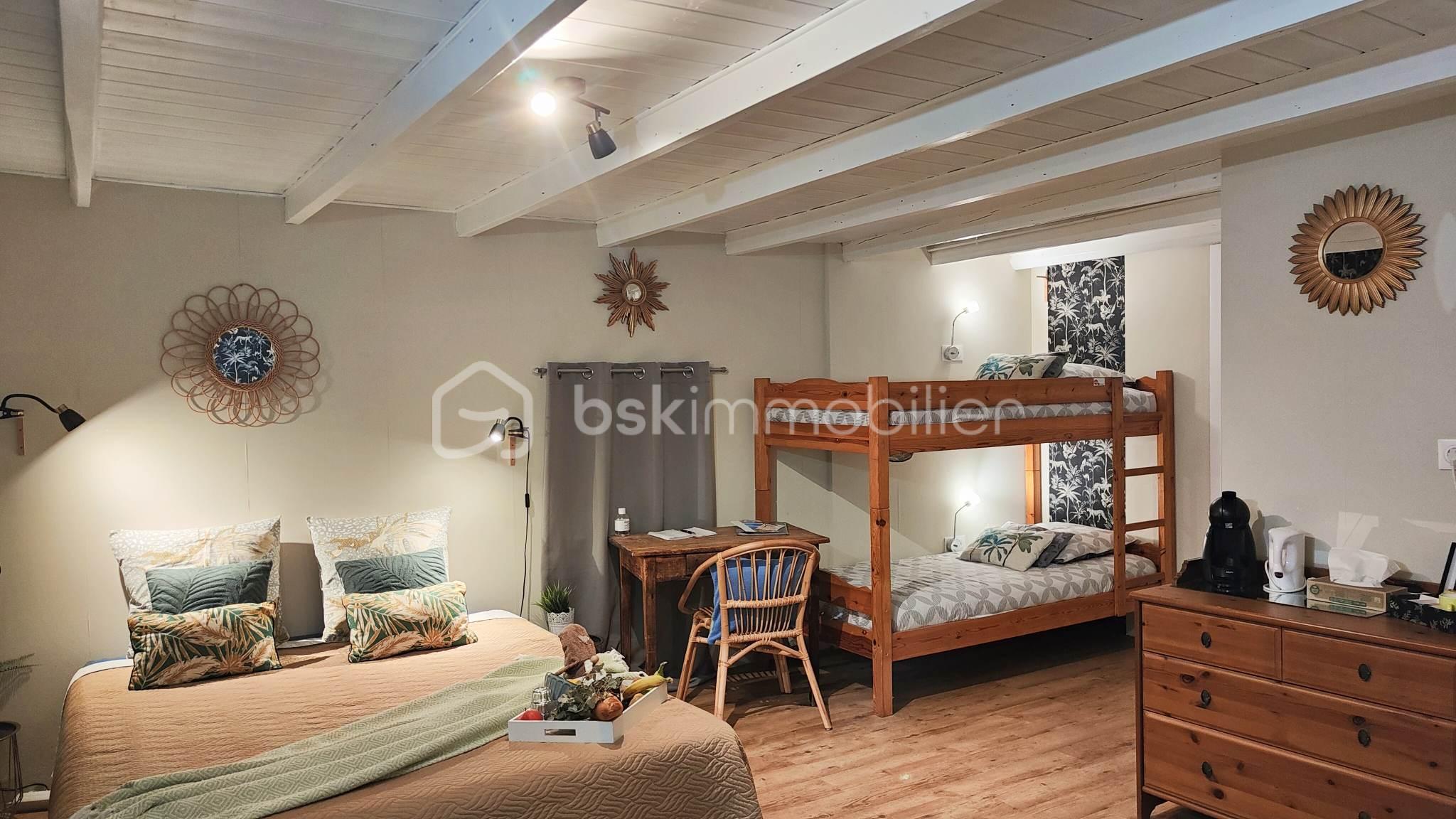 Maison de village de 128 m² - 327031185_894524011732474_4801518163942468486_n.jpg