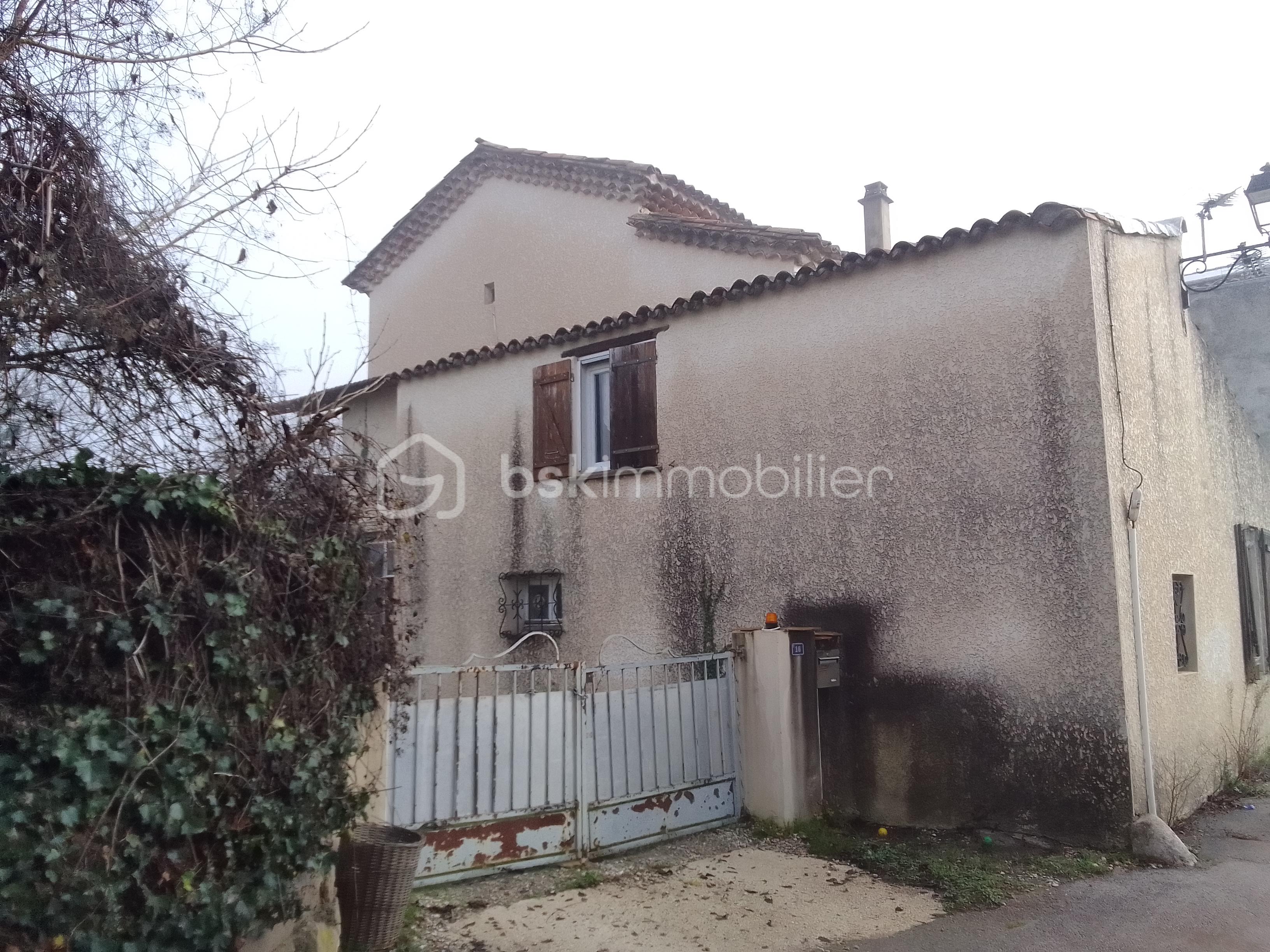 Maison ancienne de 137 m² - IMG_20251217_113105.jpg