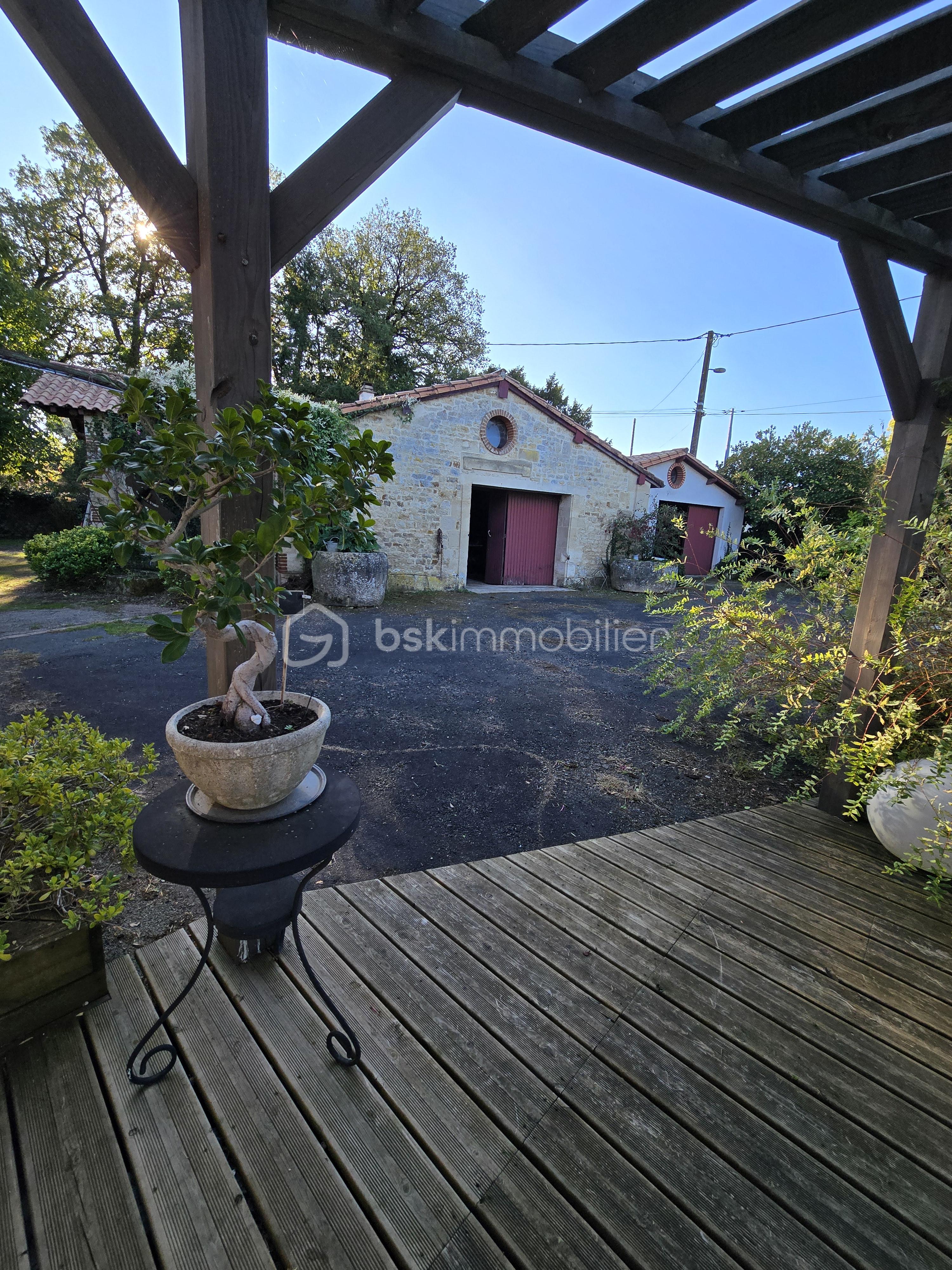 Maison ancienne de 360 m² - 20251017_105205.jpg