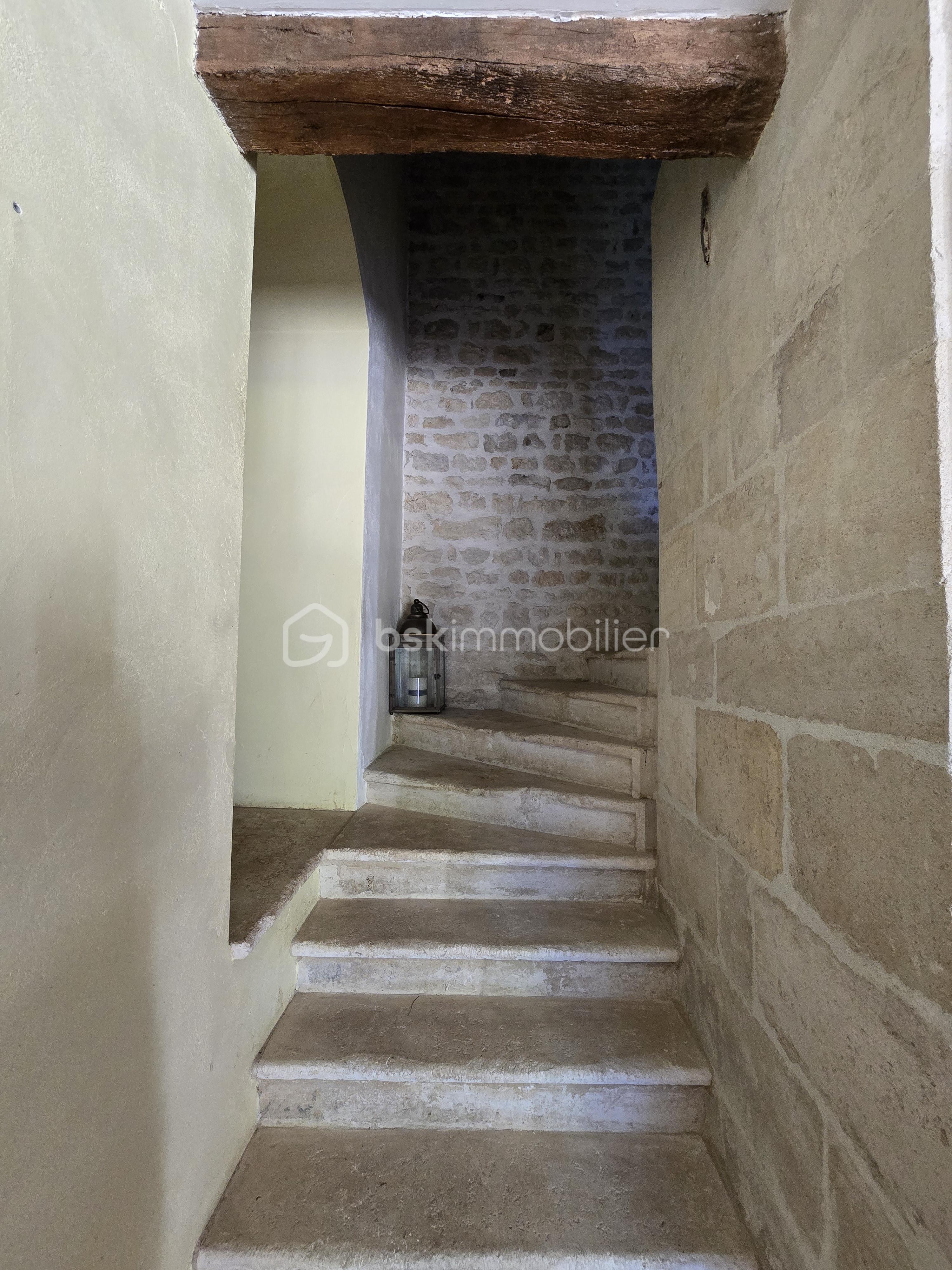 Maison ancienne de 360 m² - 20251016_145553.jpg