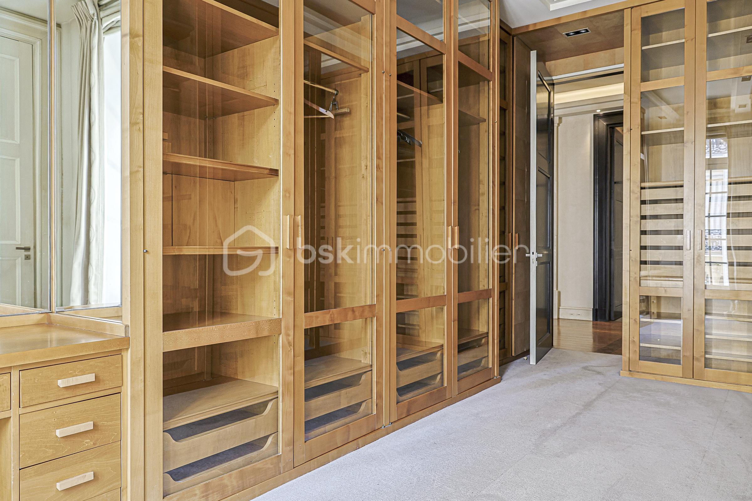 23 Dressing-0095.jpg