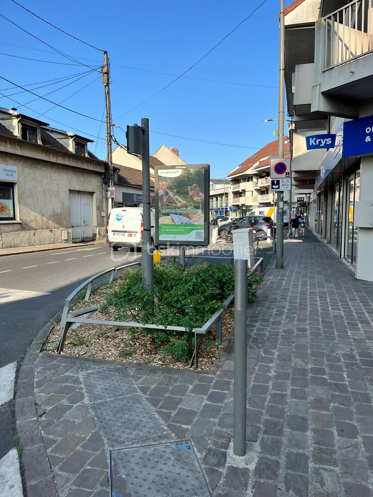 photo angle rue droite.jpg