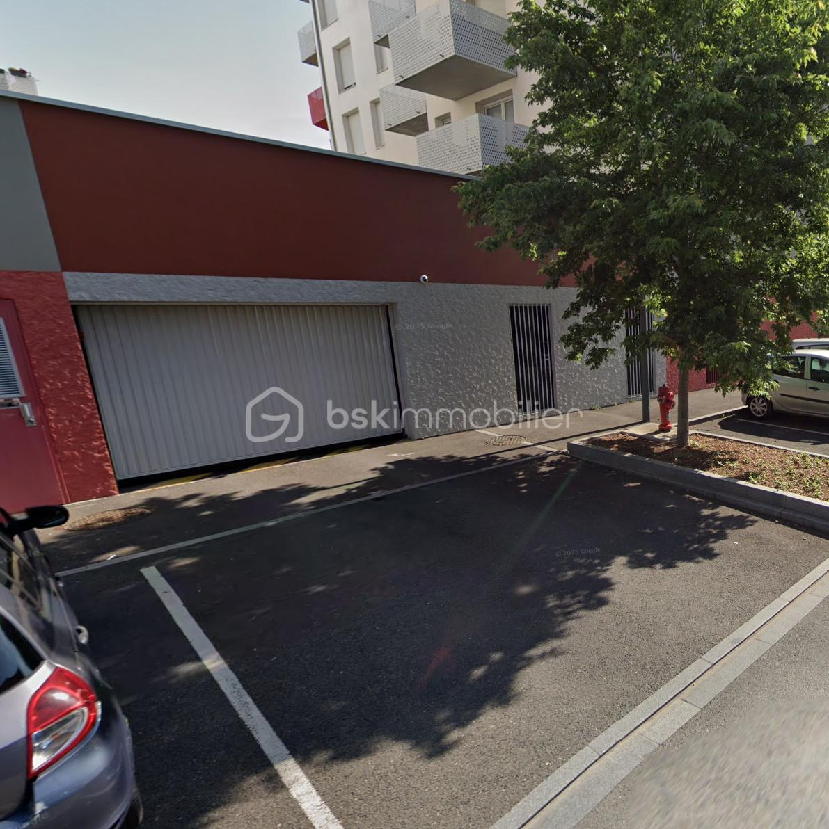Parking de 12 m² - Evry Bois sauvage3.png