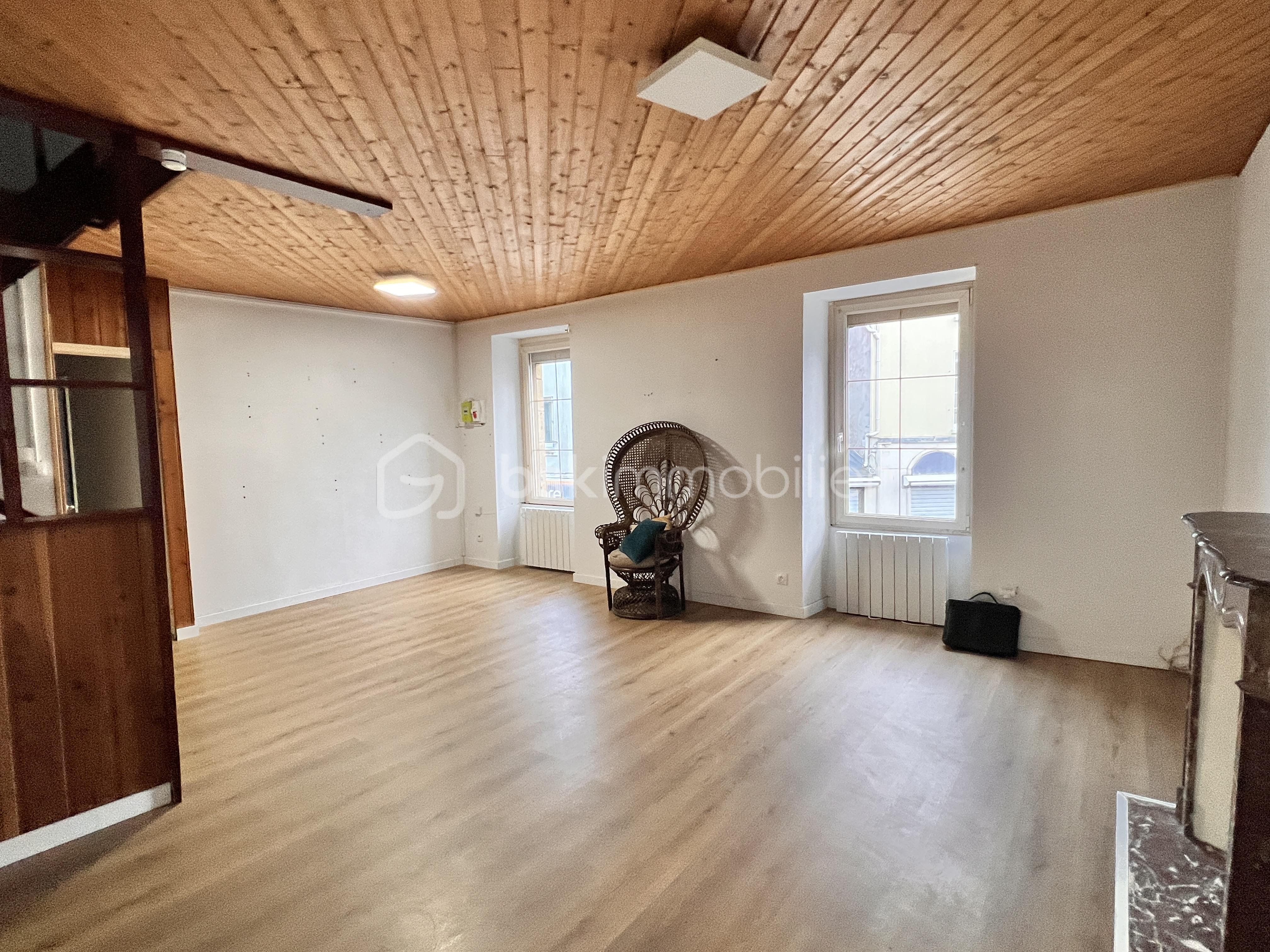 Local commercial de 129 m²