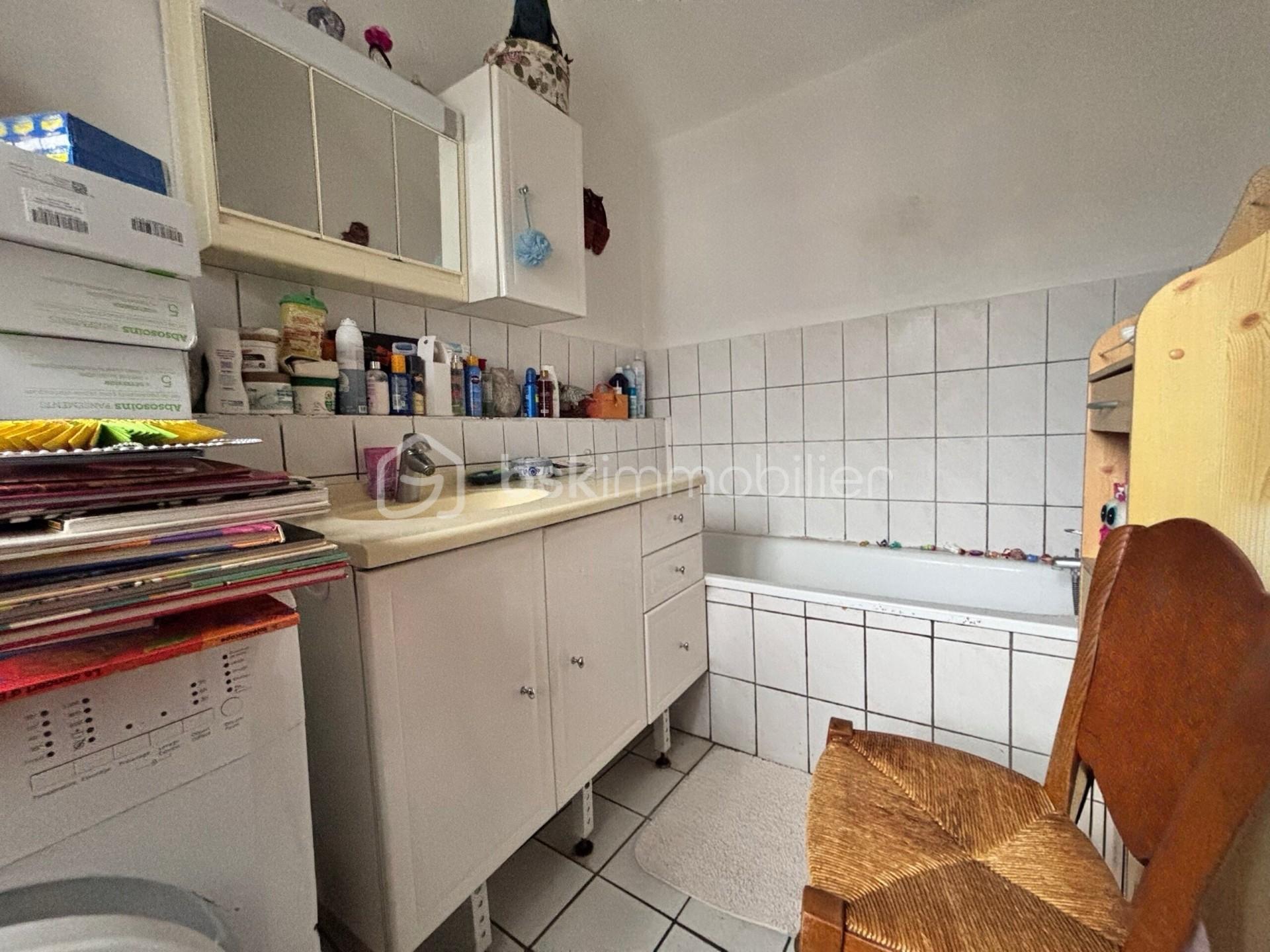 Maison de ville de 90 m² - d9eab446-e6c0-4004-9a62-d12a0b222bd0.jpg