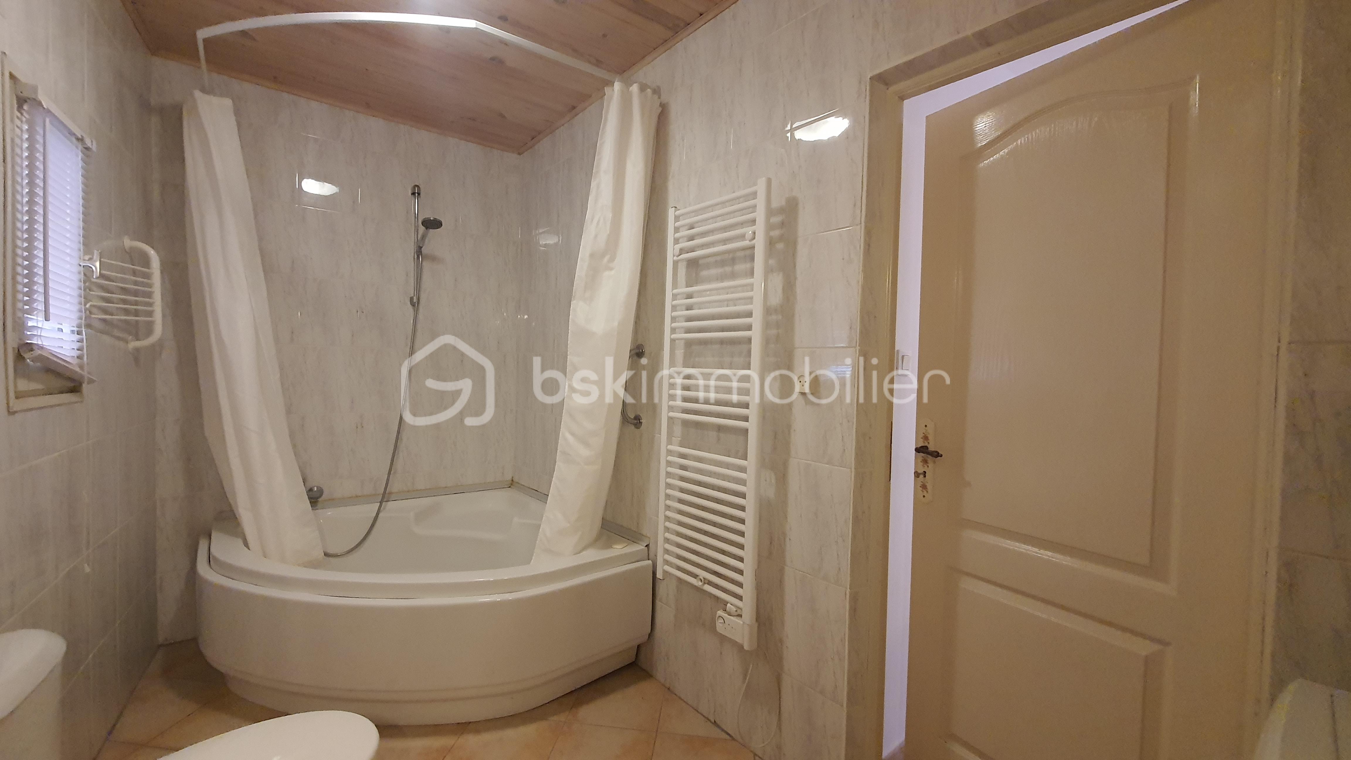 Maison de village de 104 m² - 20260203_111250.jpg