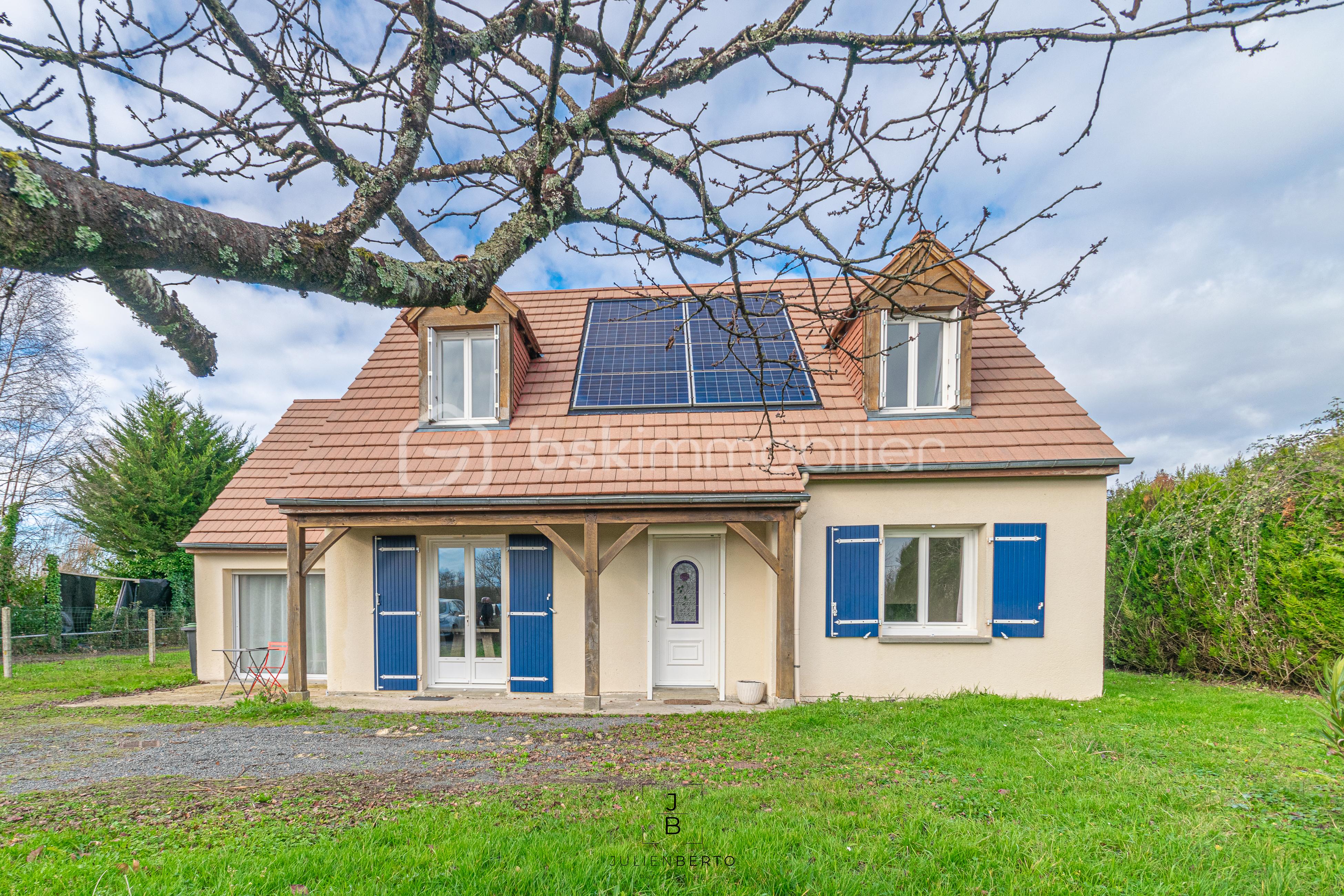 Maison de 135 m² - exterieur couverture.jpg