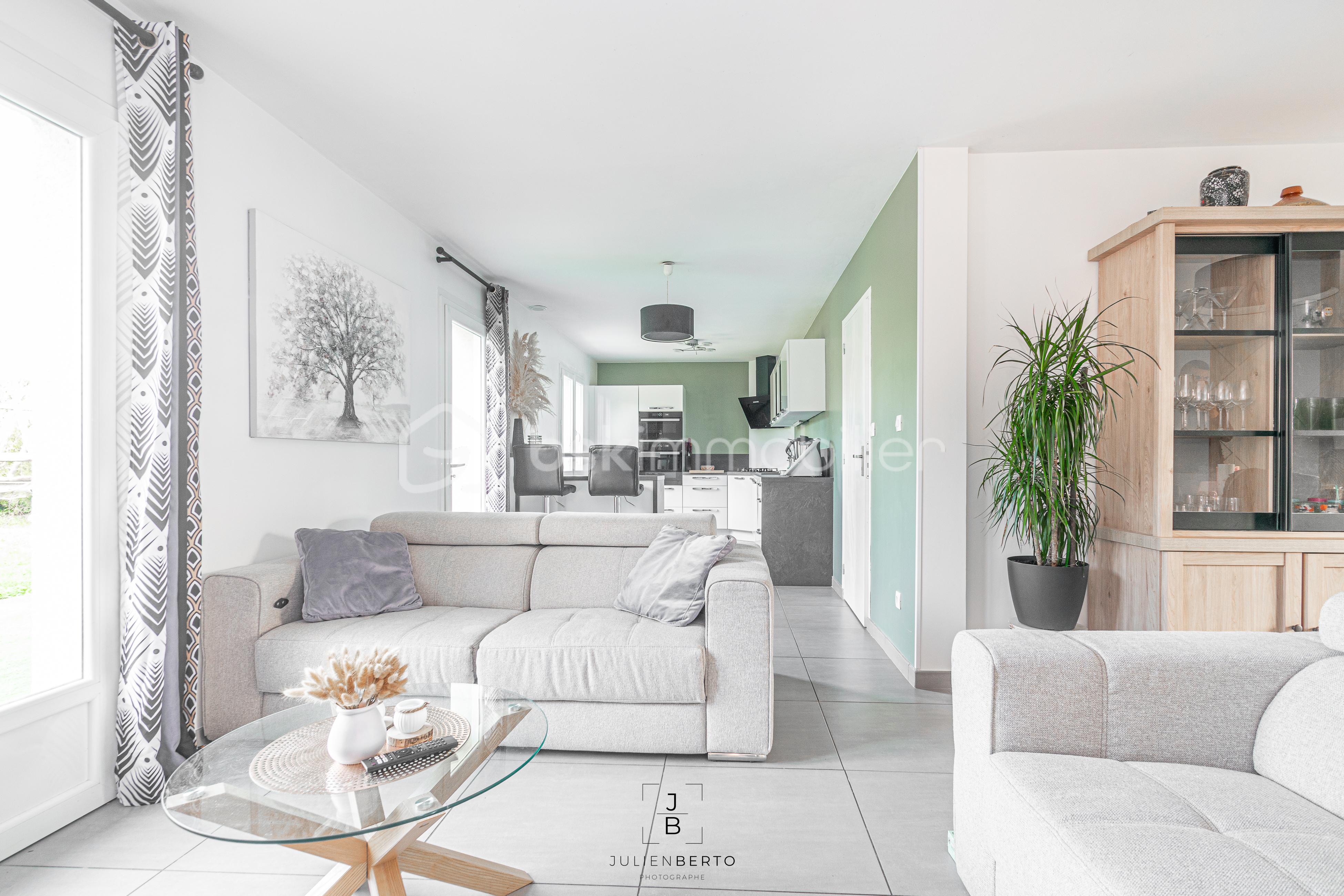 Maison de 135 m² - salon 1.jpg