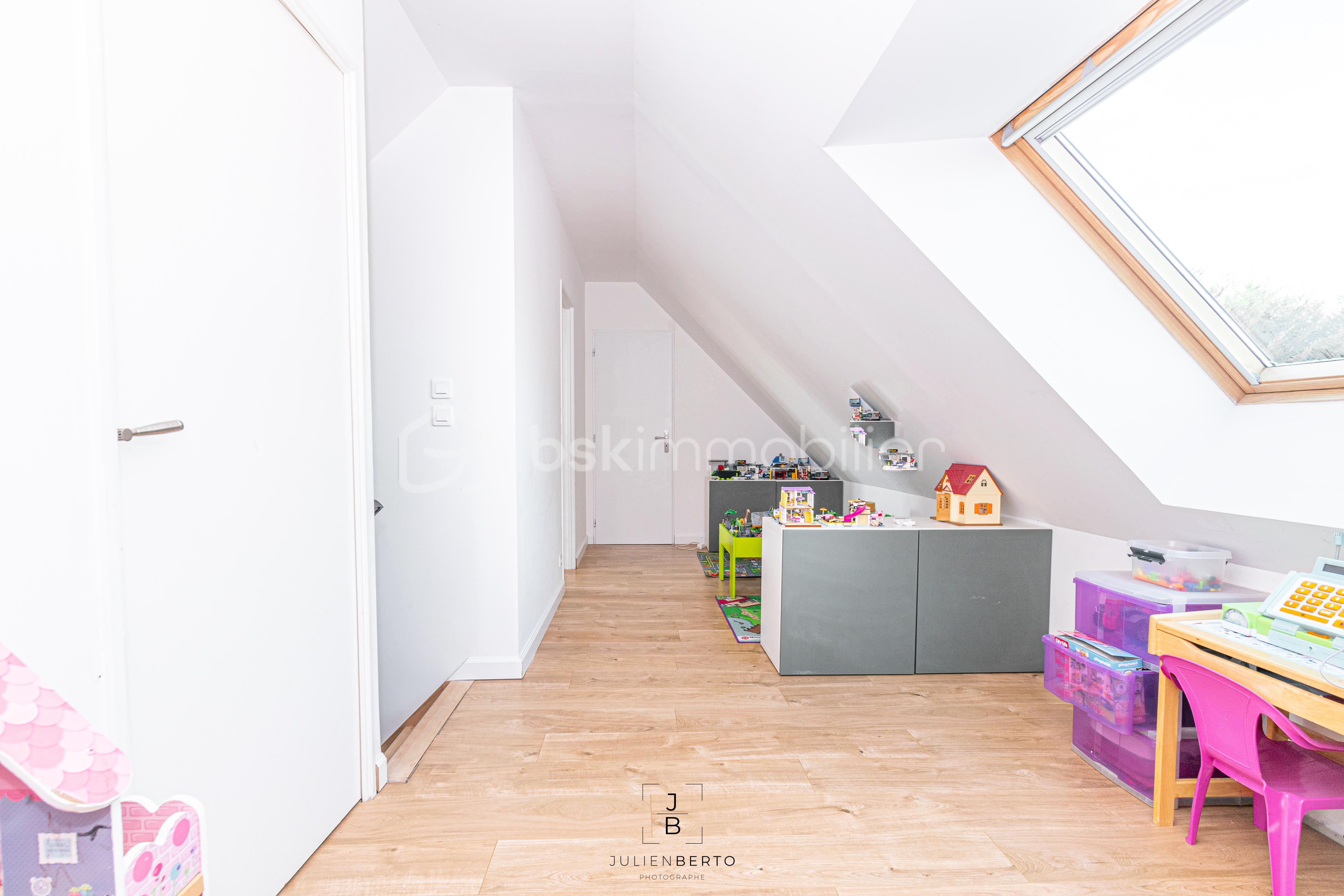Maison de 135 m² - palier haut.jpg