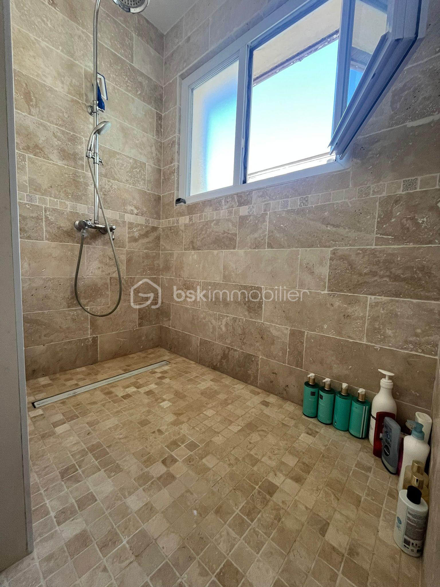 Maison ancienne de 154,69 m² - motion_photo_707420631277716324.jpg