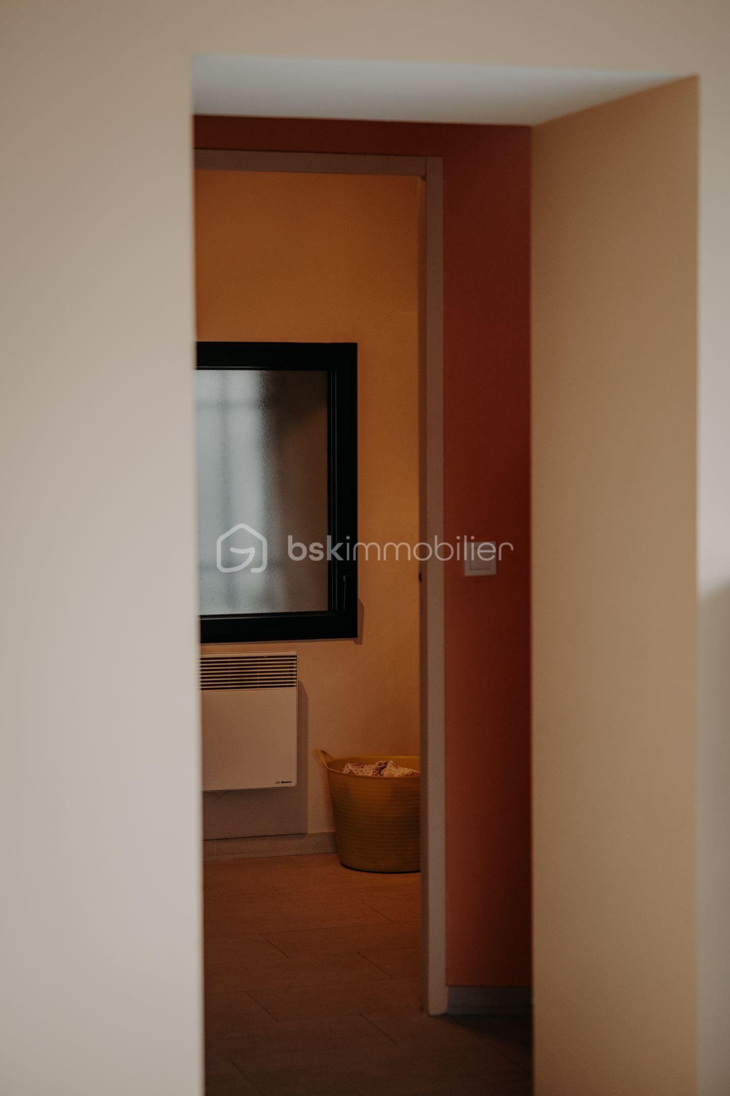 Maison ancienne de 132 m² - Les Robinières - 72.jpg