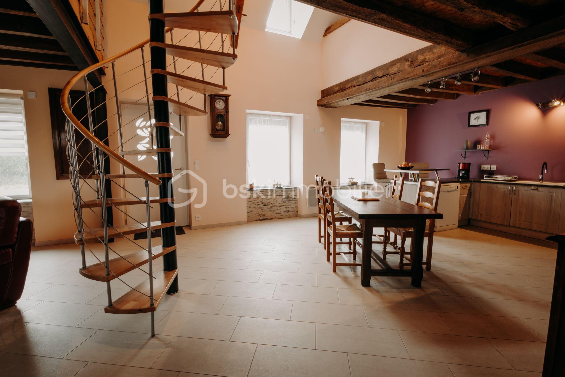 Maison ancienne de 132 m² - Les Robinières - 21.jpg