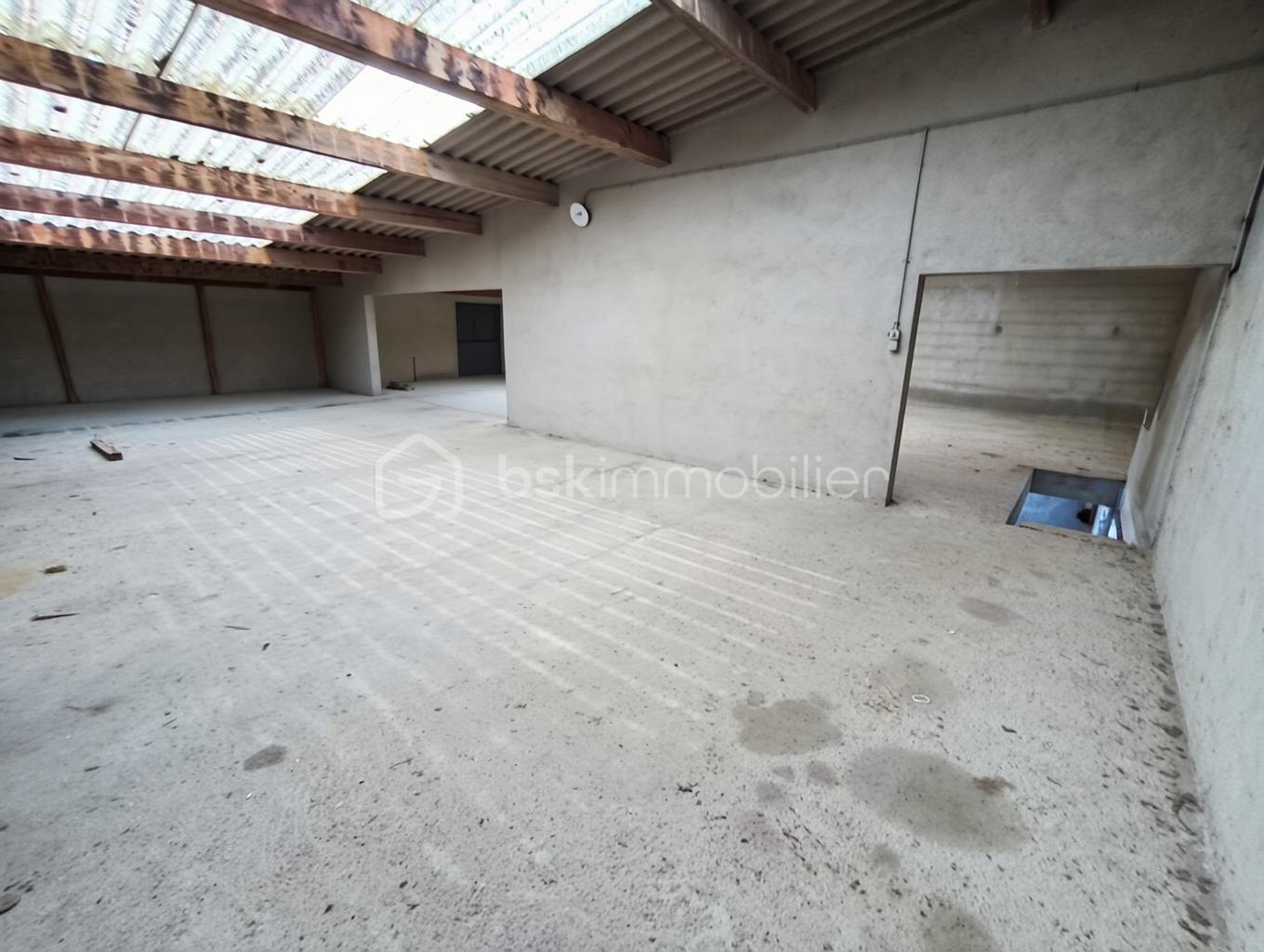 Maison de 500 m² - 6b0755b28fe2044-1.jpg