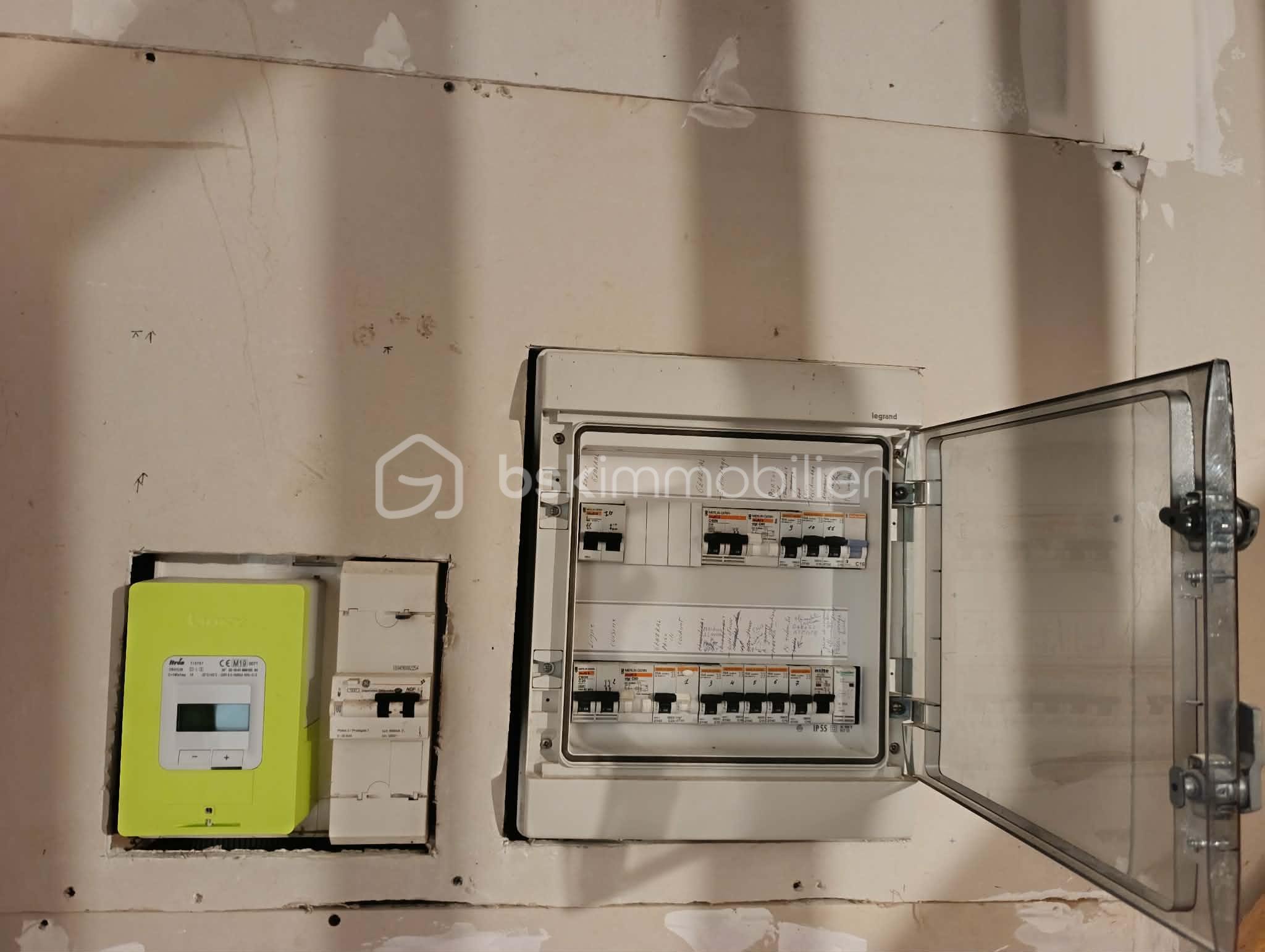 Maison de 102 m² - 1f561e22-f5e7-41e7-979d-a59131138780 - Copie.jpg