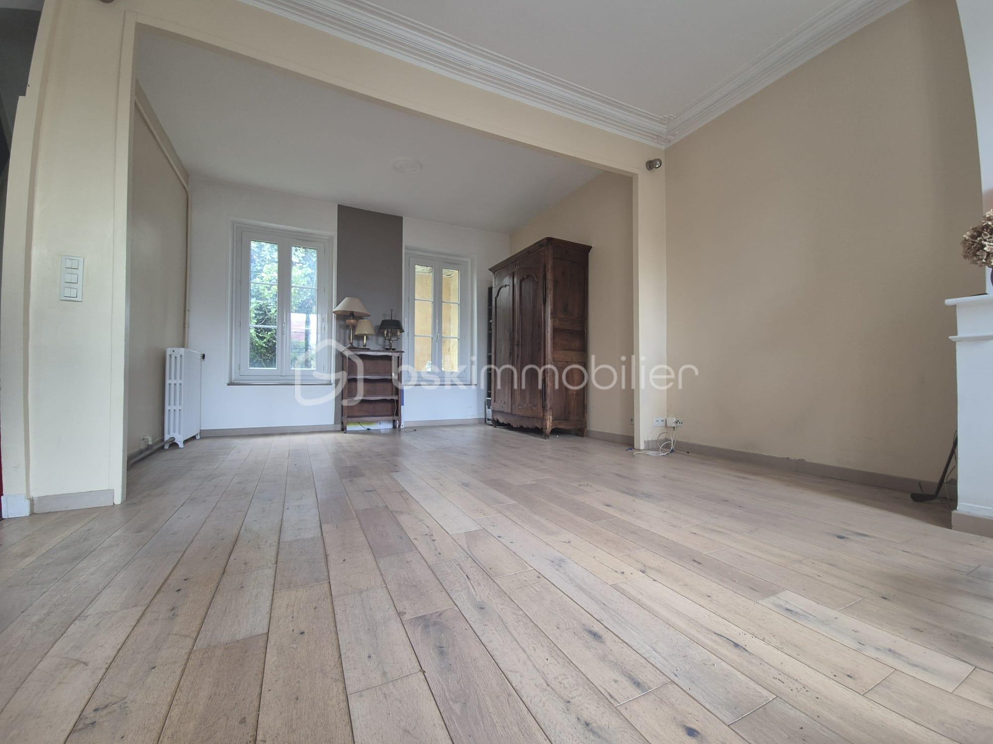 Maison de ville de 168 m² - WhatsApp Image 2025-09-02 à 02.27.44_beee8cfe.jpg