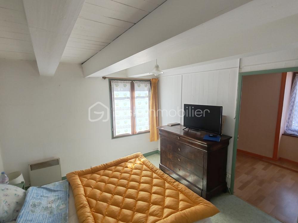 Maison de ville de 95 m² - chambre 1.jpg