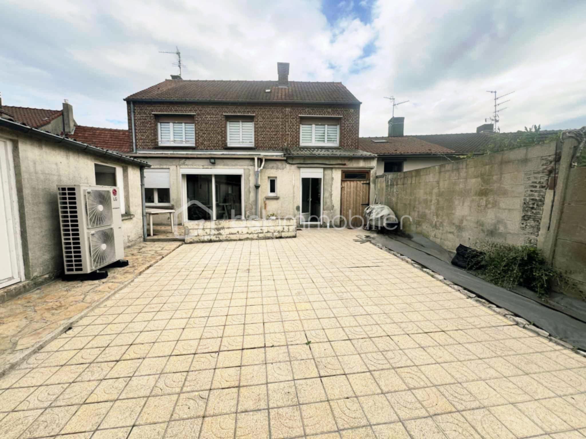 Maison de ville de 158 m² - 1752832485351.jpeg
