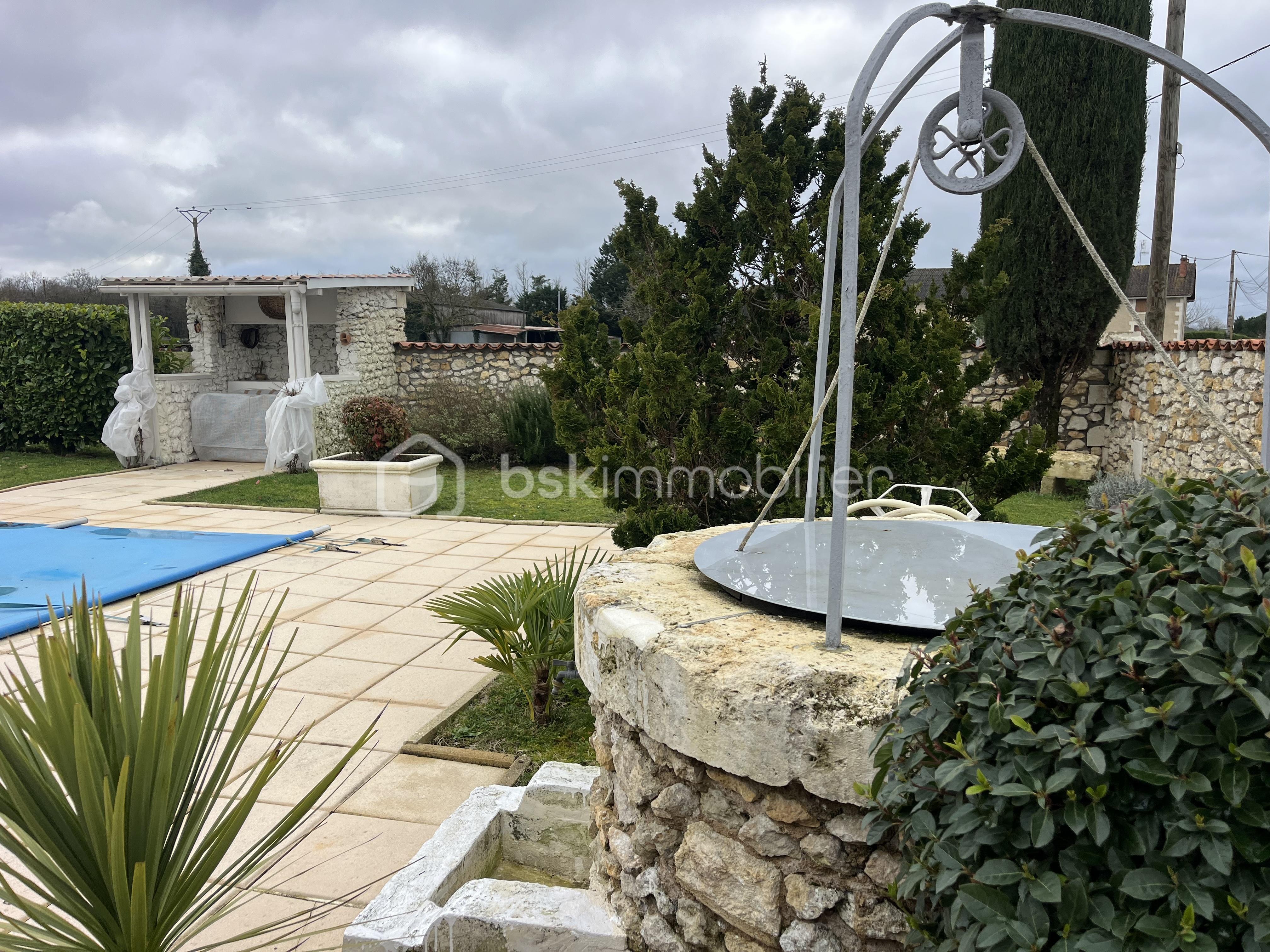 Maison ancienne de 180 m² - LISSARRE 16.jpg