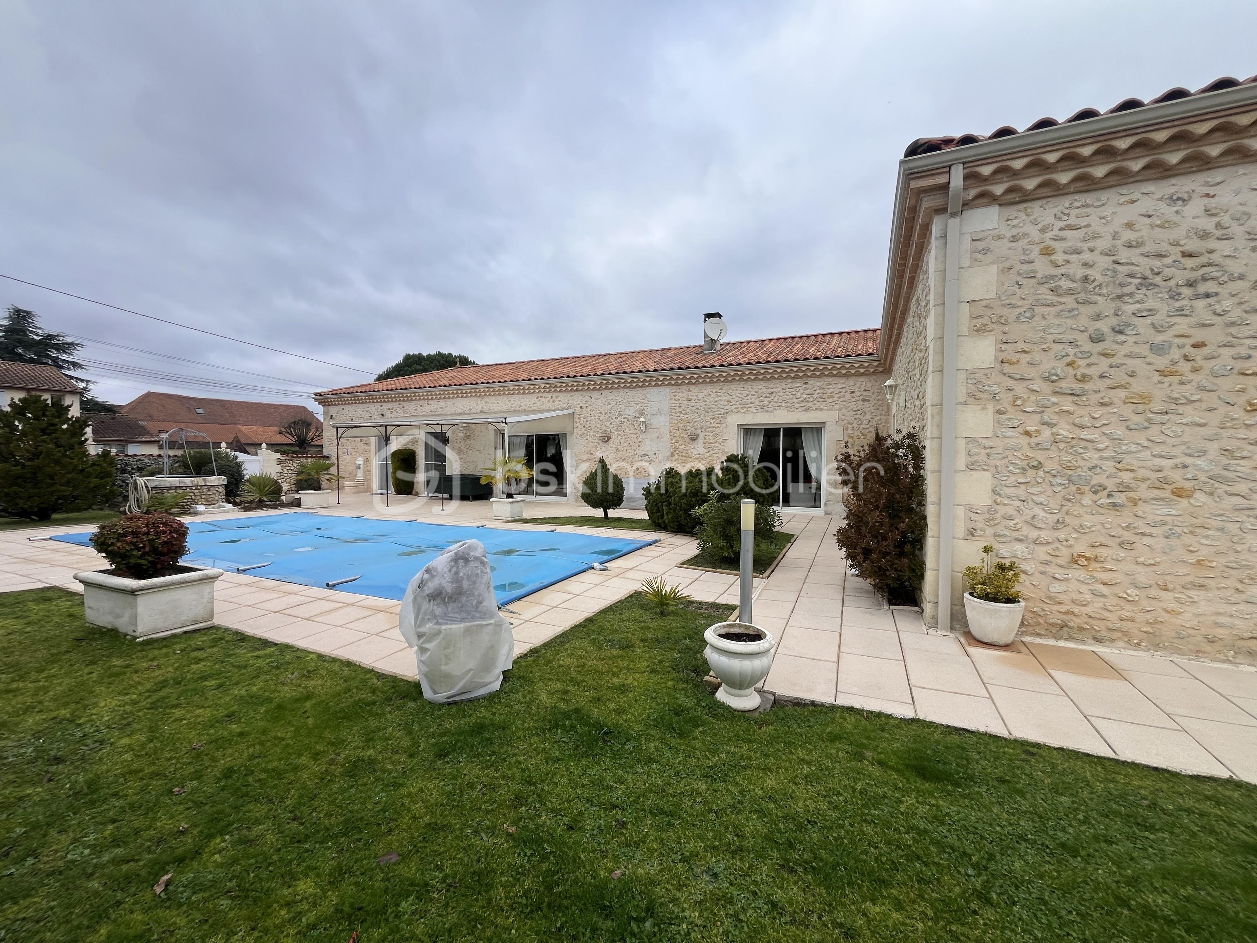 Maison ancienne de 180 m² - LISSARRE 22.jpg