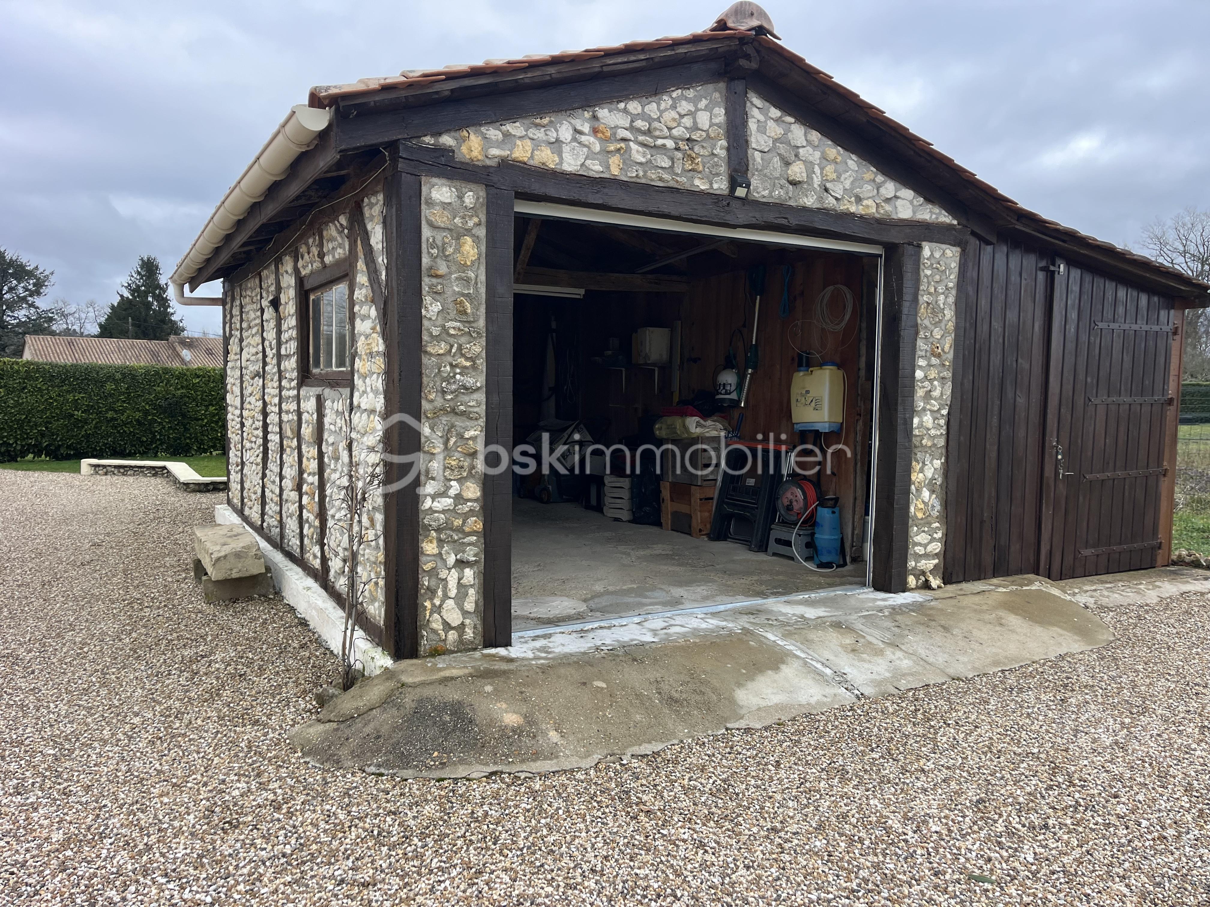 Maison ancienne de 180 m² - LISSARRE 19.jpg